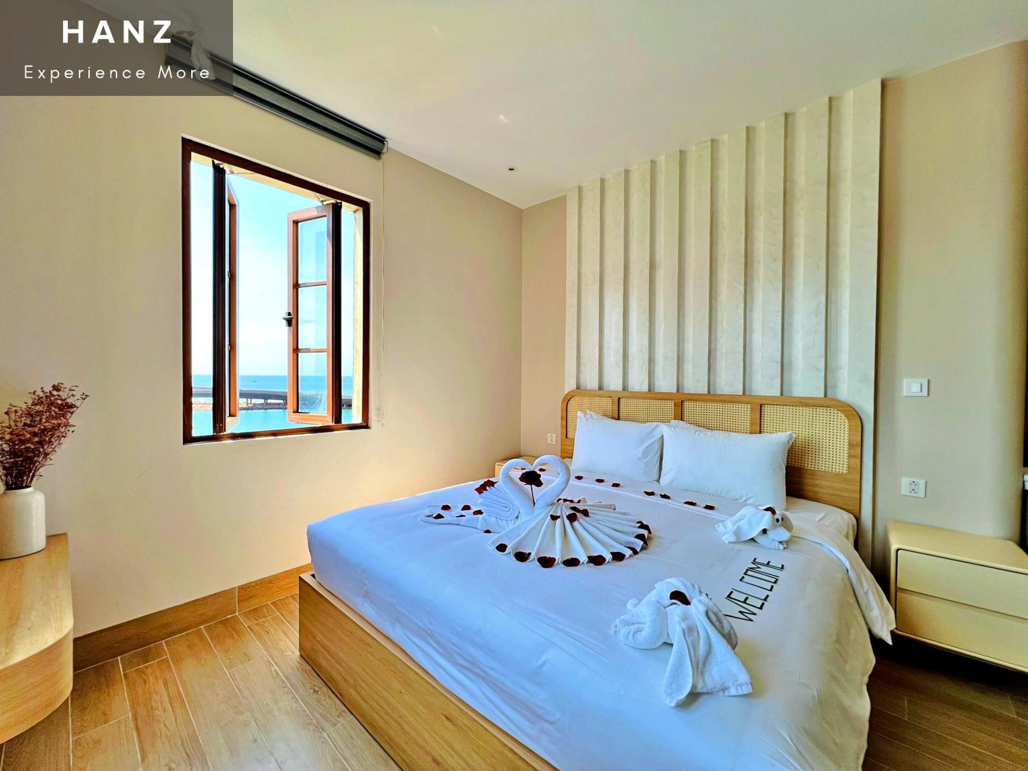 Hotel Hanz Lagoon Sunset Escape