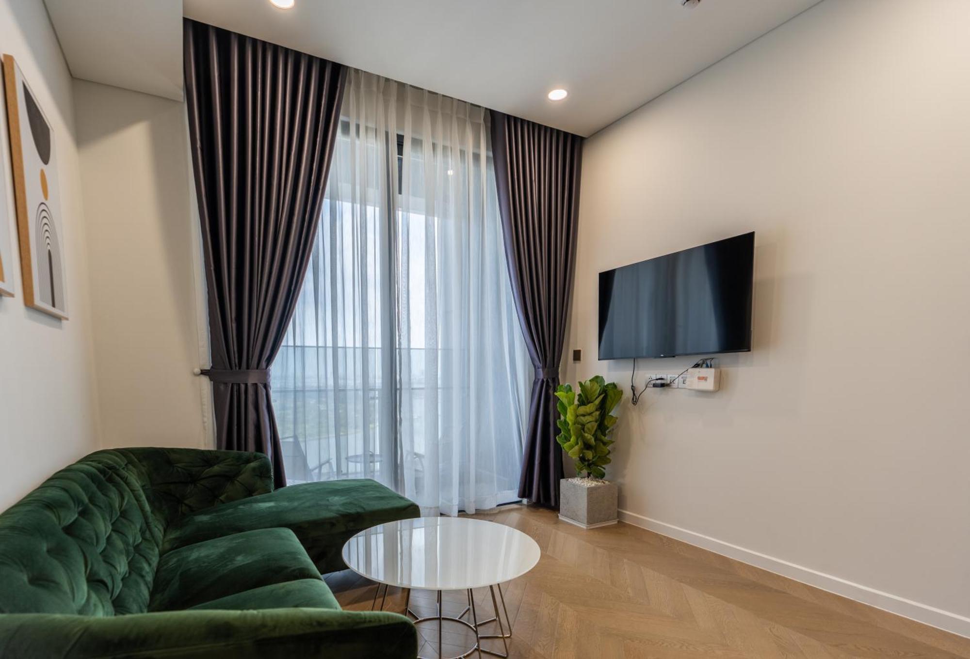 Nu In Lumiere Riverside - Distric 2 Apartment *