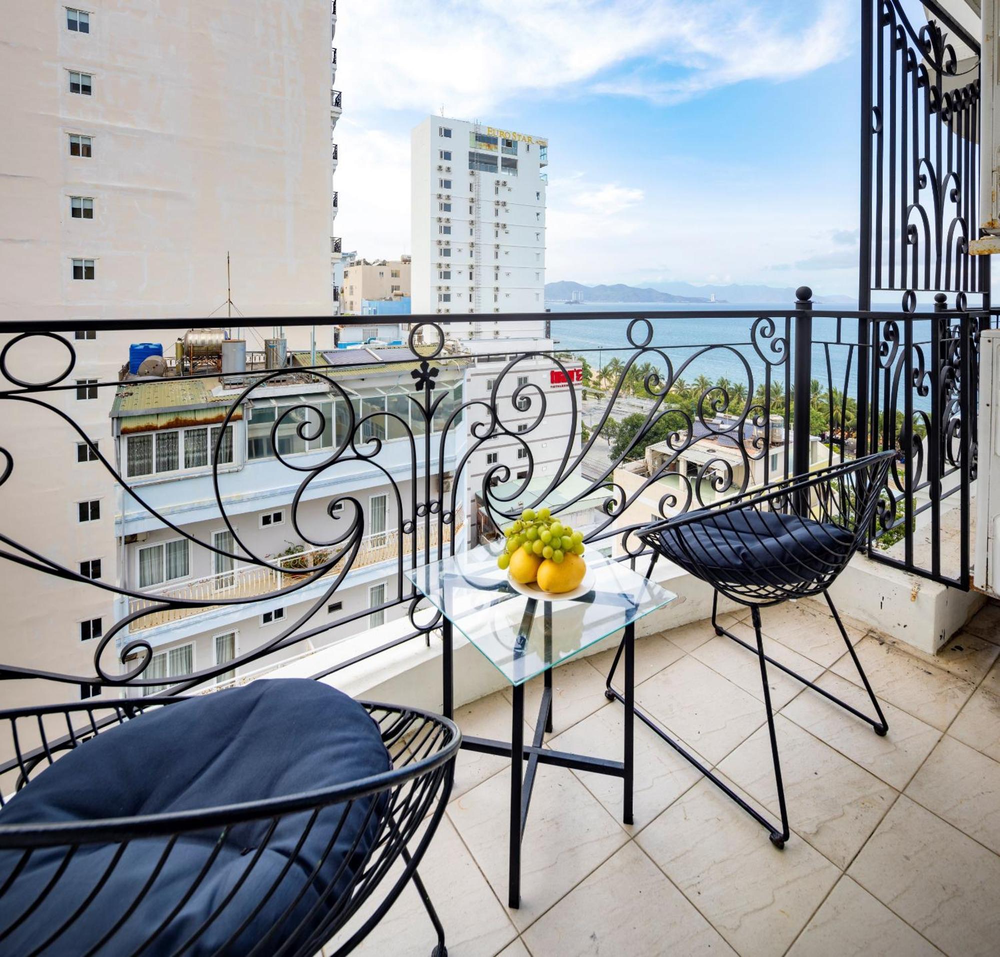 Hotel Paris Luxury & 4*