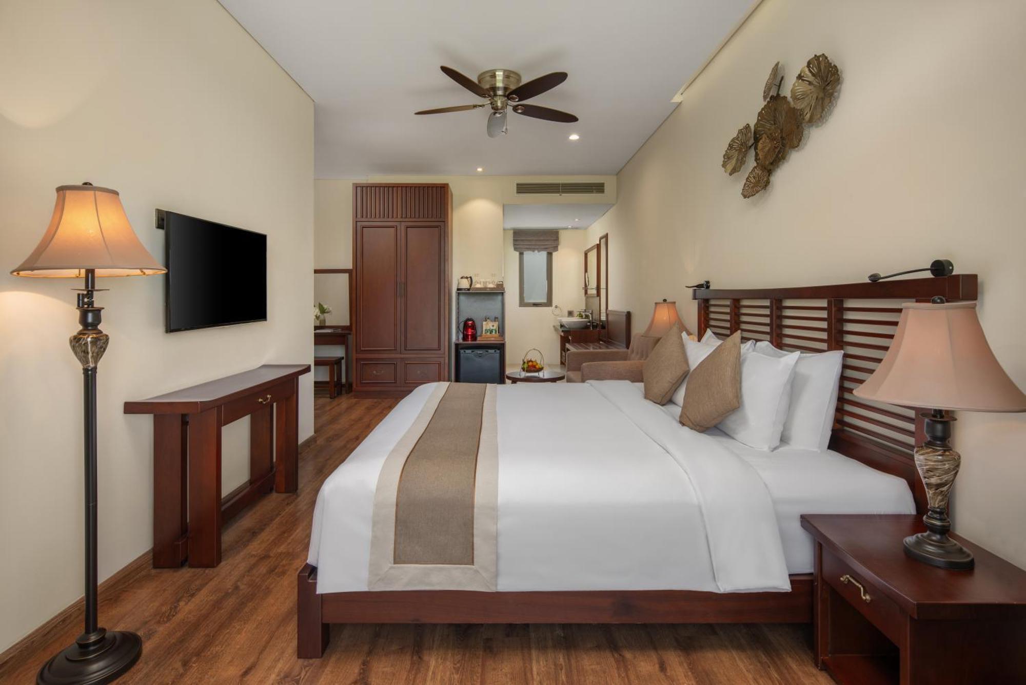 Silk Sense River Resort Hoi An