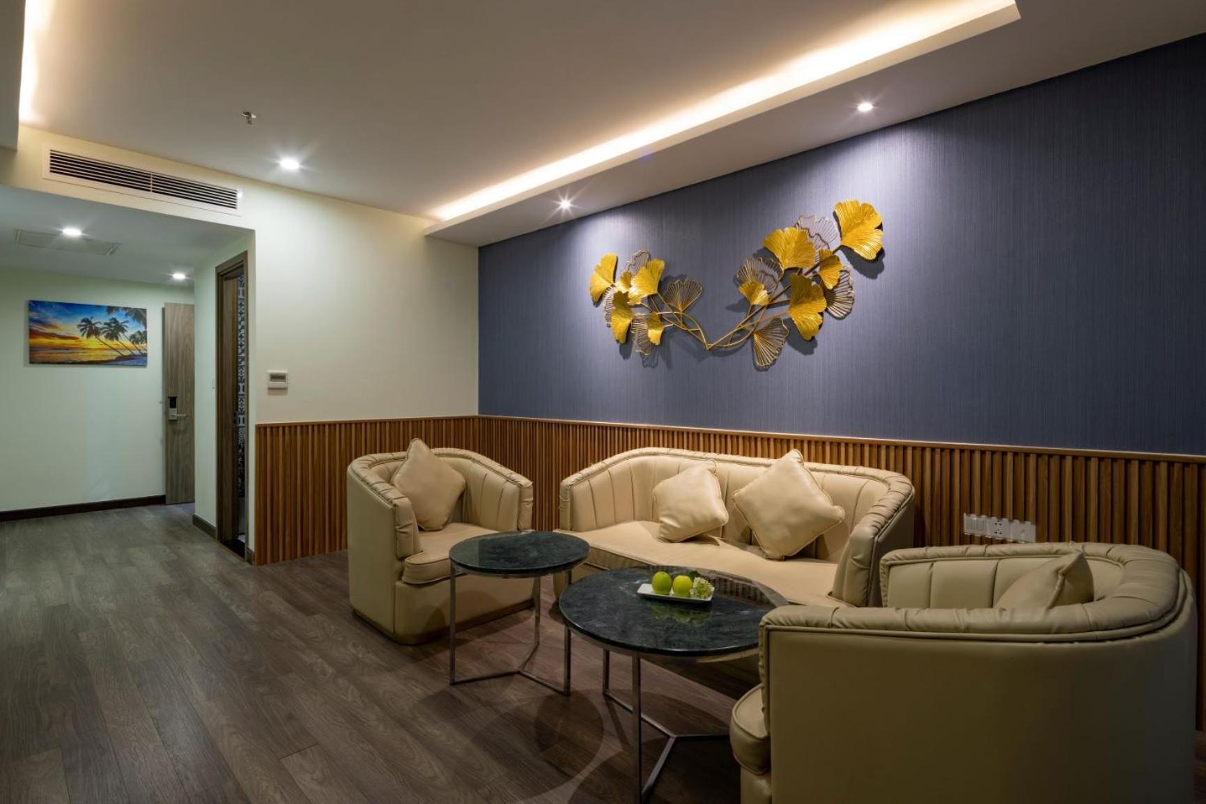 Xavia Hotel 4*