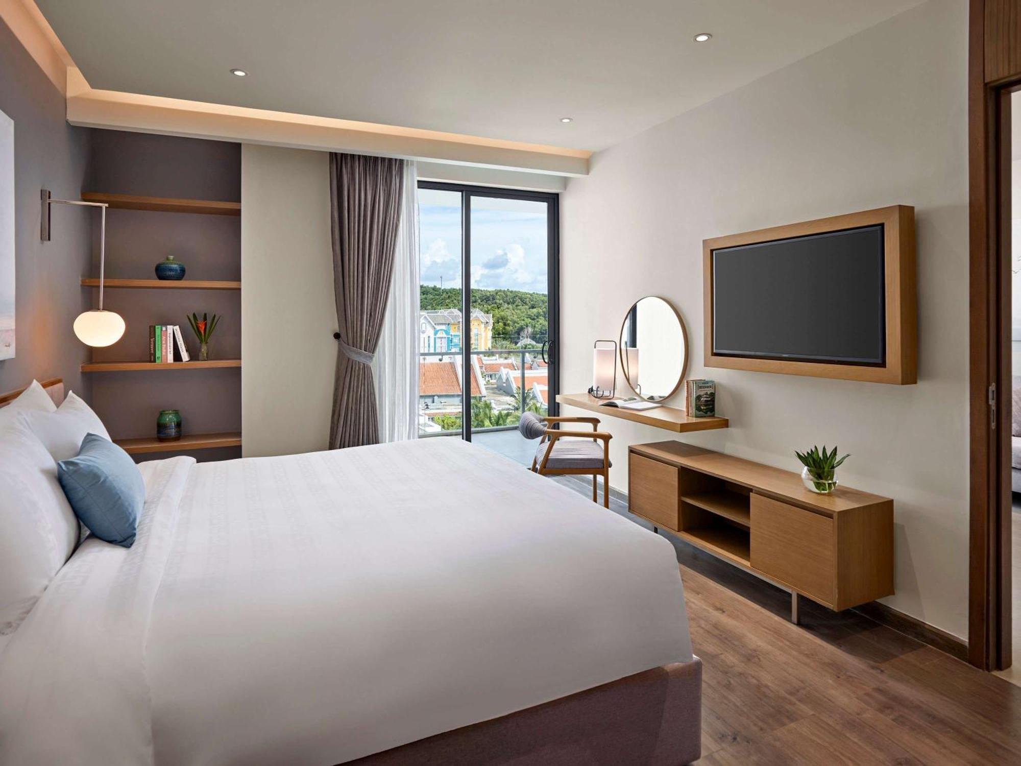 Premier Residences Emerald Bay Managed By Accor Resort 5*