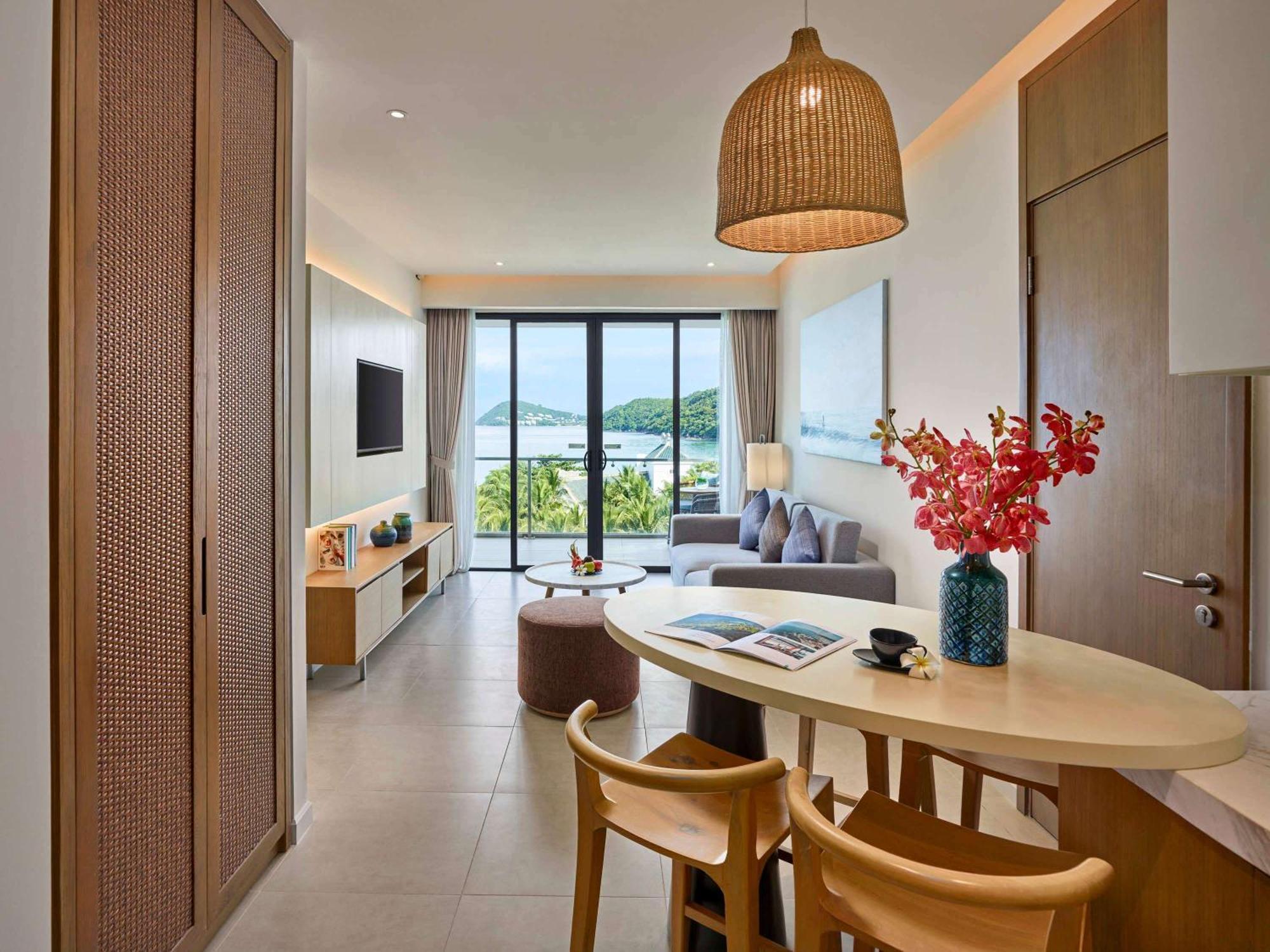 Premier Residences Emerald Bay Managed By Accor