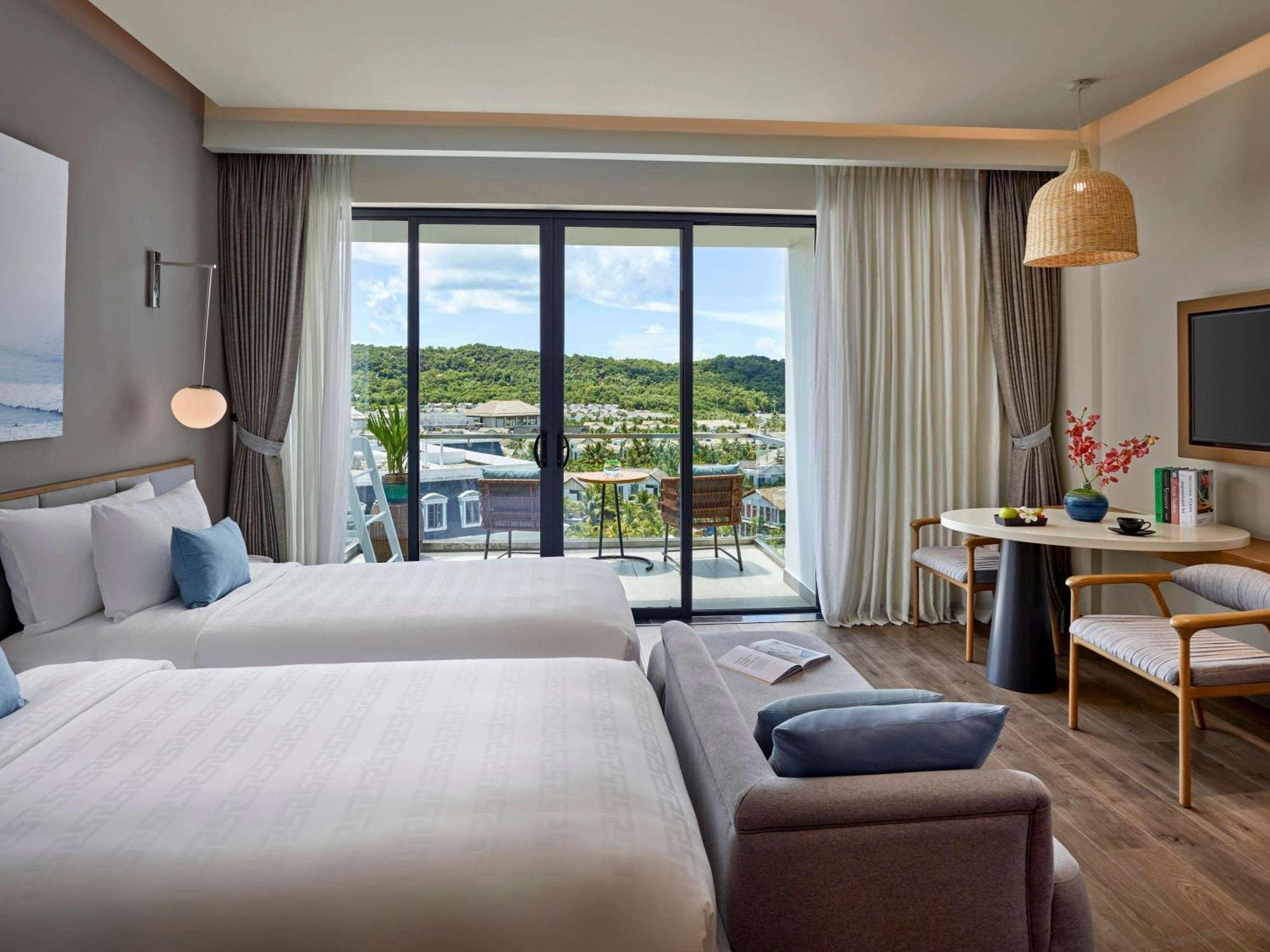 Premier Residences Emerald Bay Managed By Accor Resort Phu Quoc