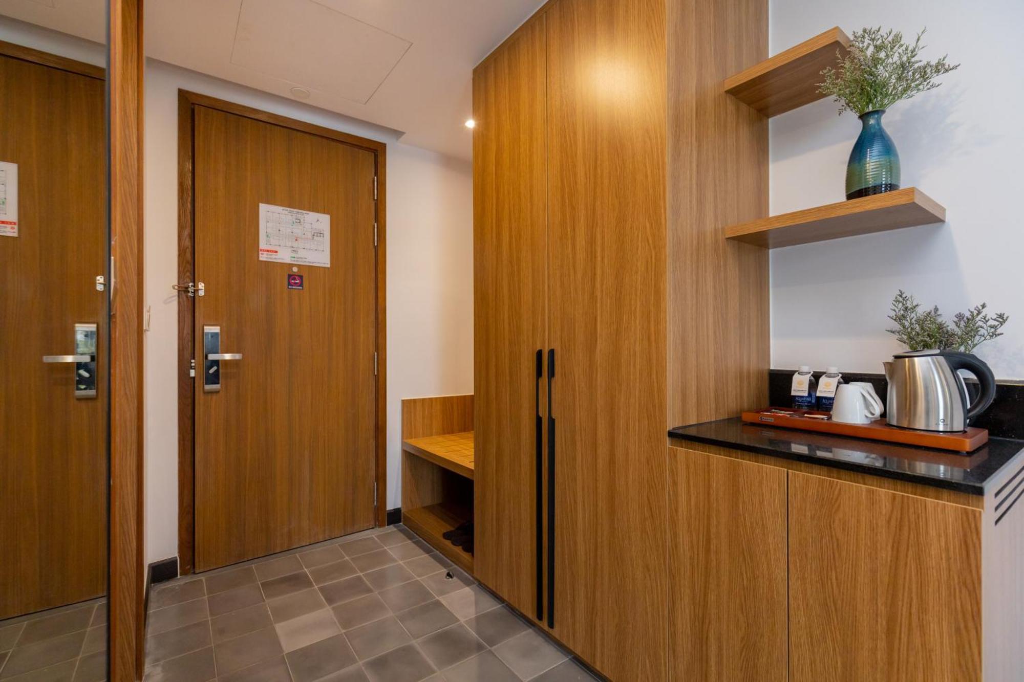 Hotel Petro House - Block A 3*