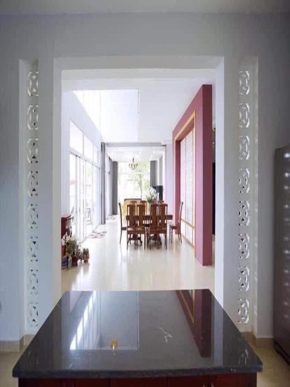 Chuoi 9 Ngu Tuan Chau - San Vuon - Be Boi Rong - View Bien Apartment Ha Long