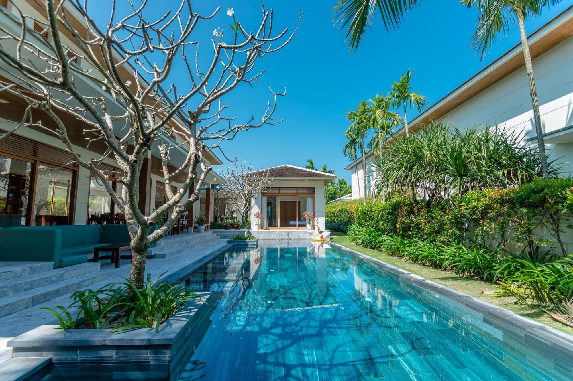 Resort The Ocean Da Nang