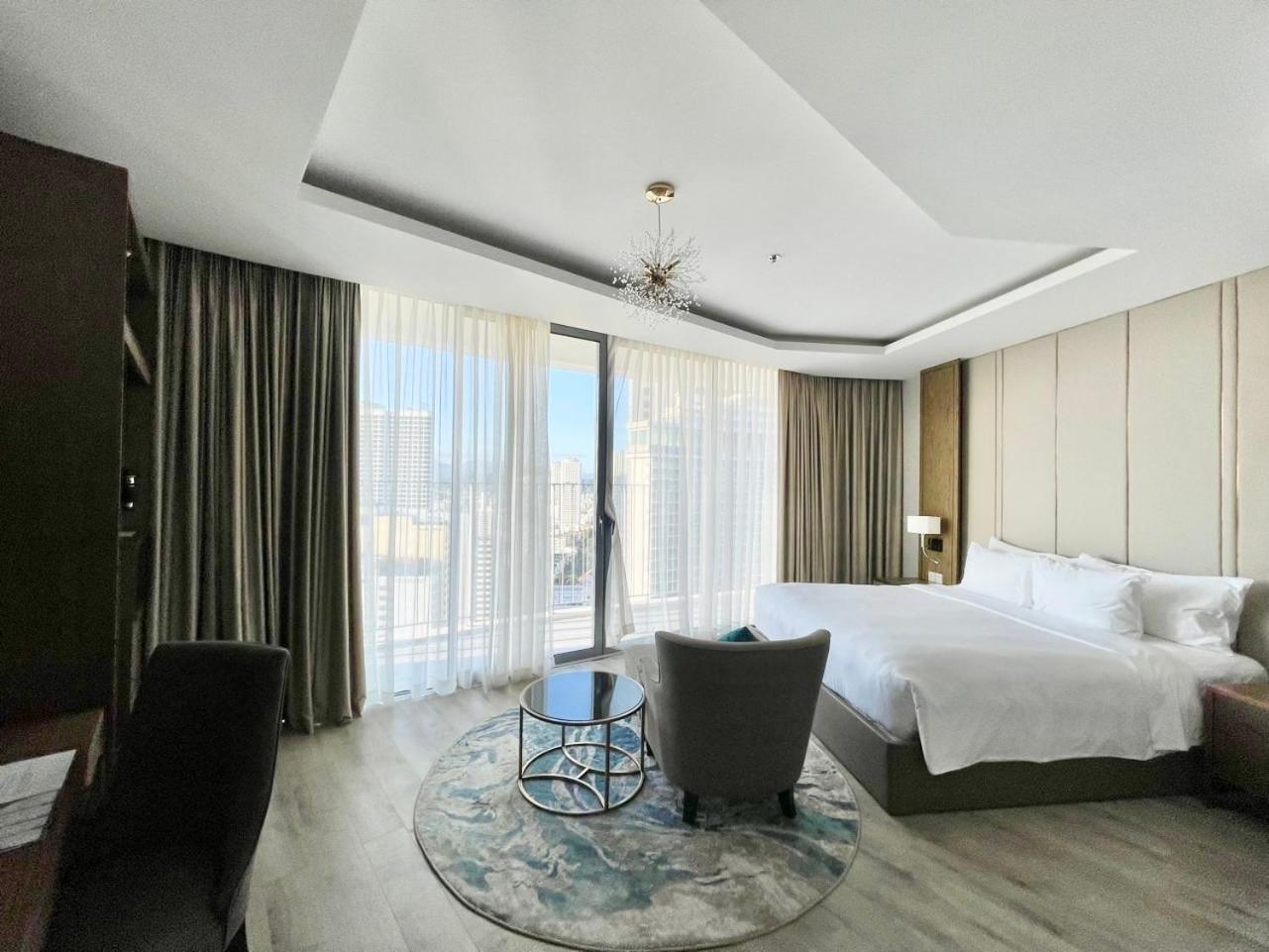 Panorama Sky Residences *