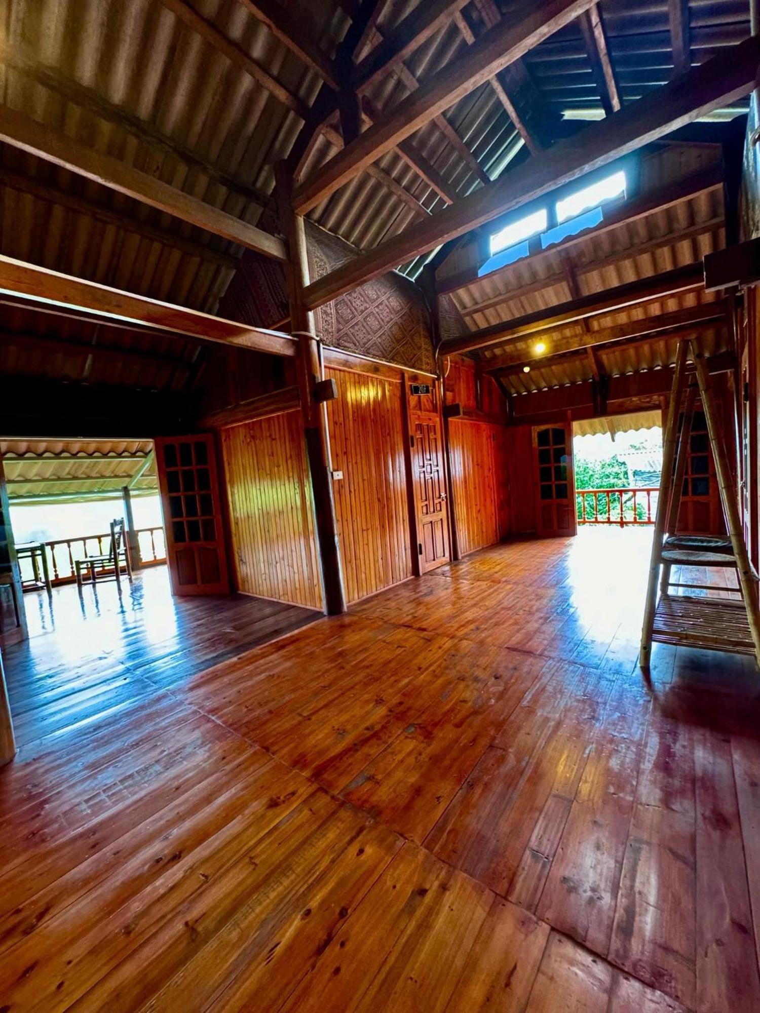 Homestay Surelee *