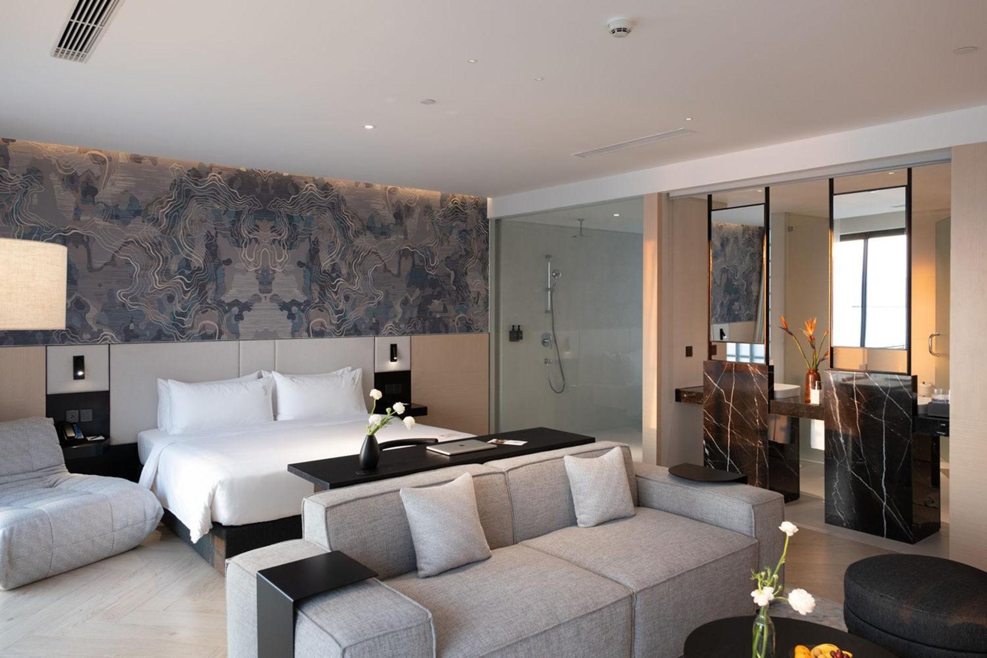 December Hotel