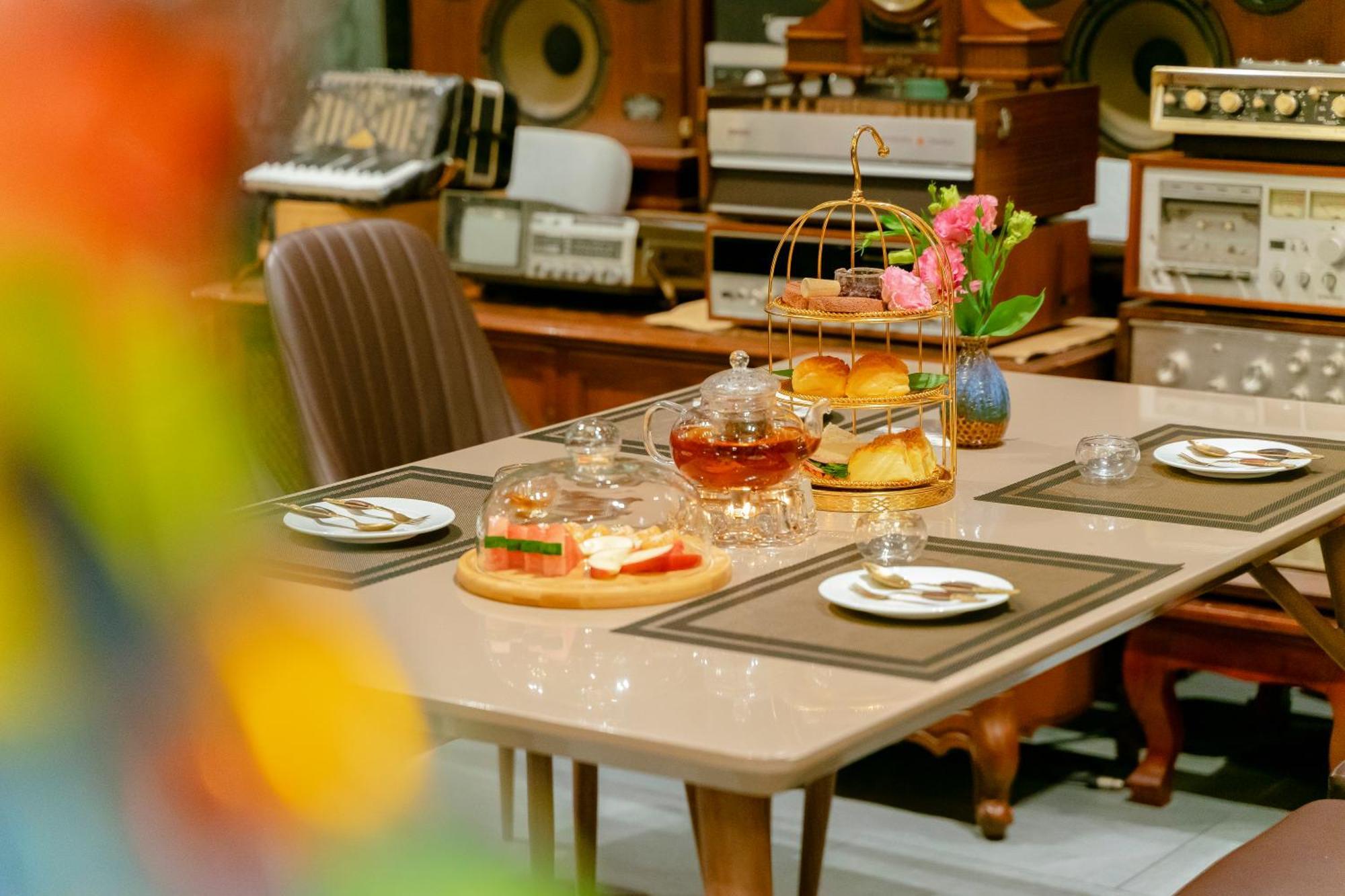 Dong Duong & - Afternoon Tea Inclusive - Very