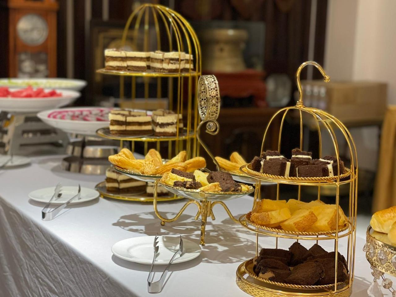 Dong Duong & - Afternoon Tea Inclusive - Very Hotel 4*