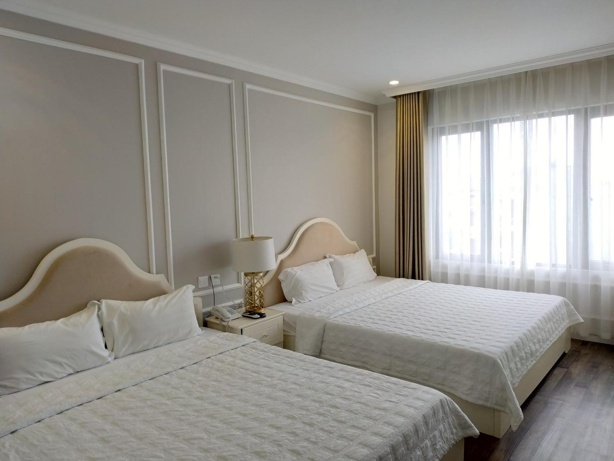 Ngoc Lan Hotel 3*
