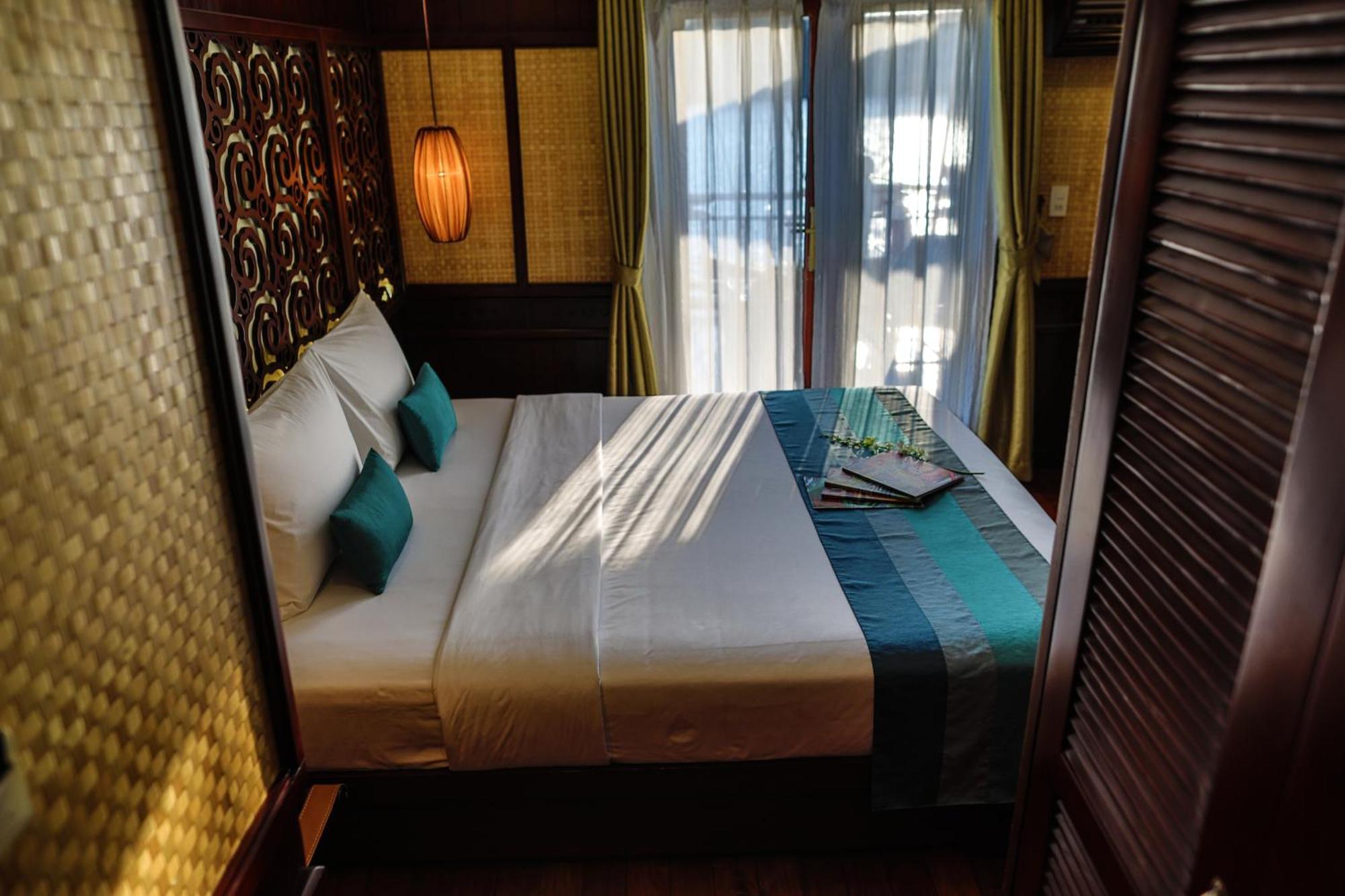  Bhaya Halong Cruises 5*