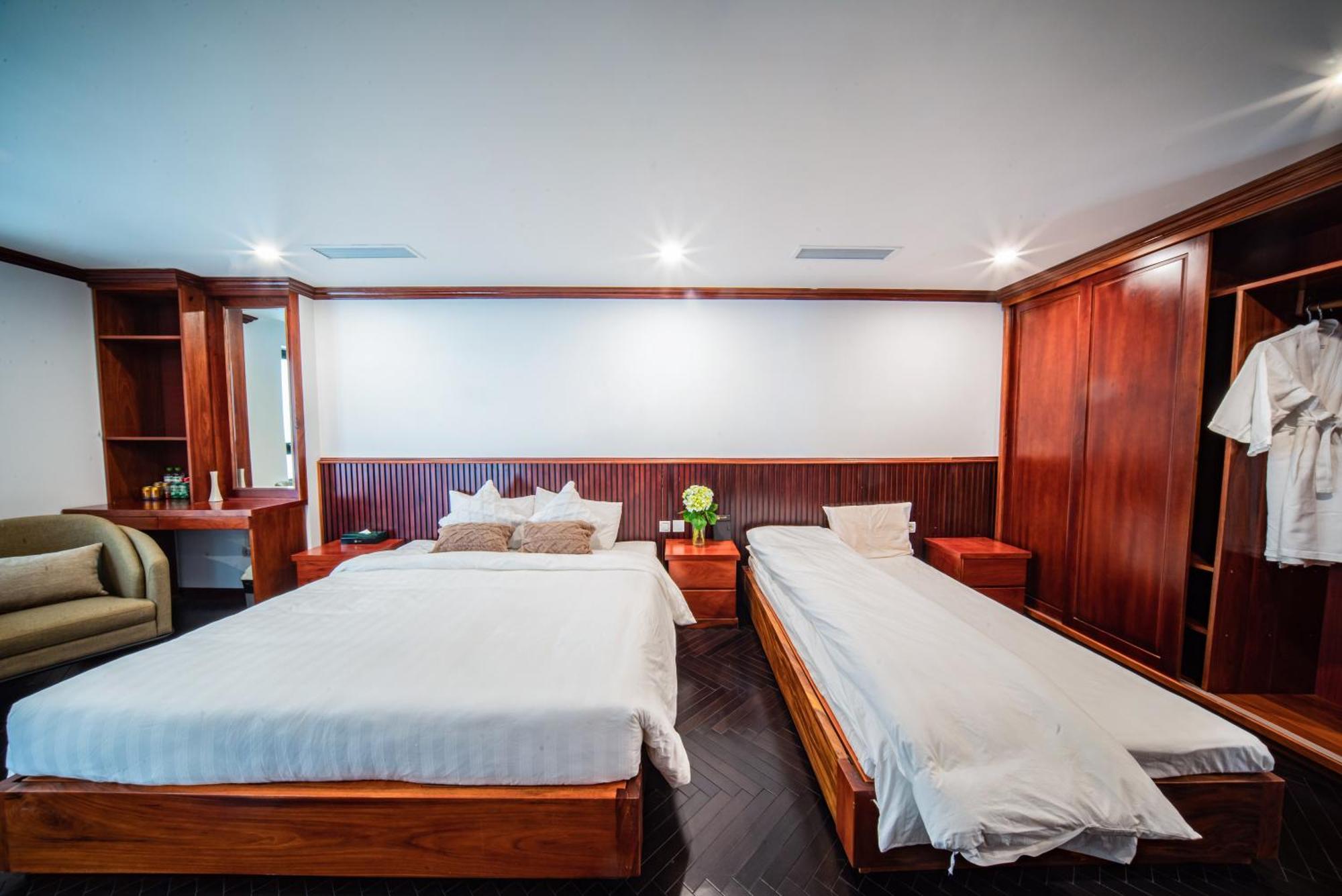 Resort The Pepper King & 4*