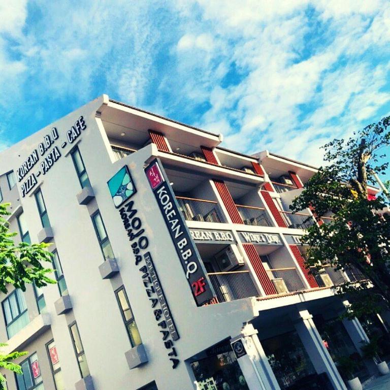 Mojo Boutique 2*