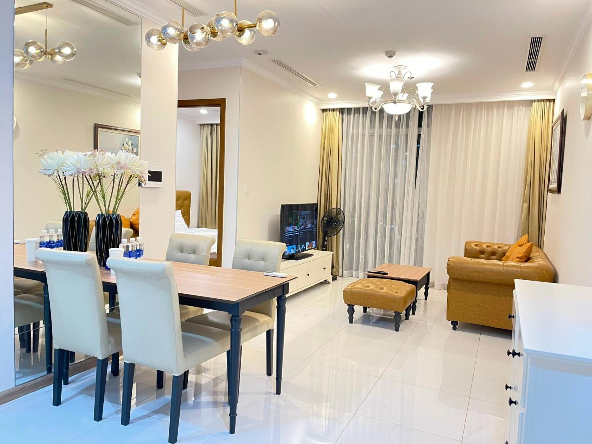 Apartment Vinhomes Lux