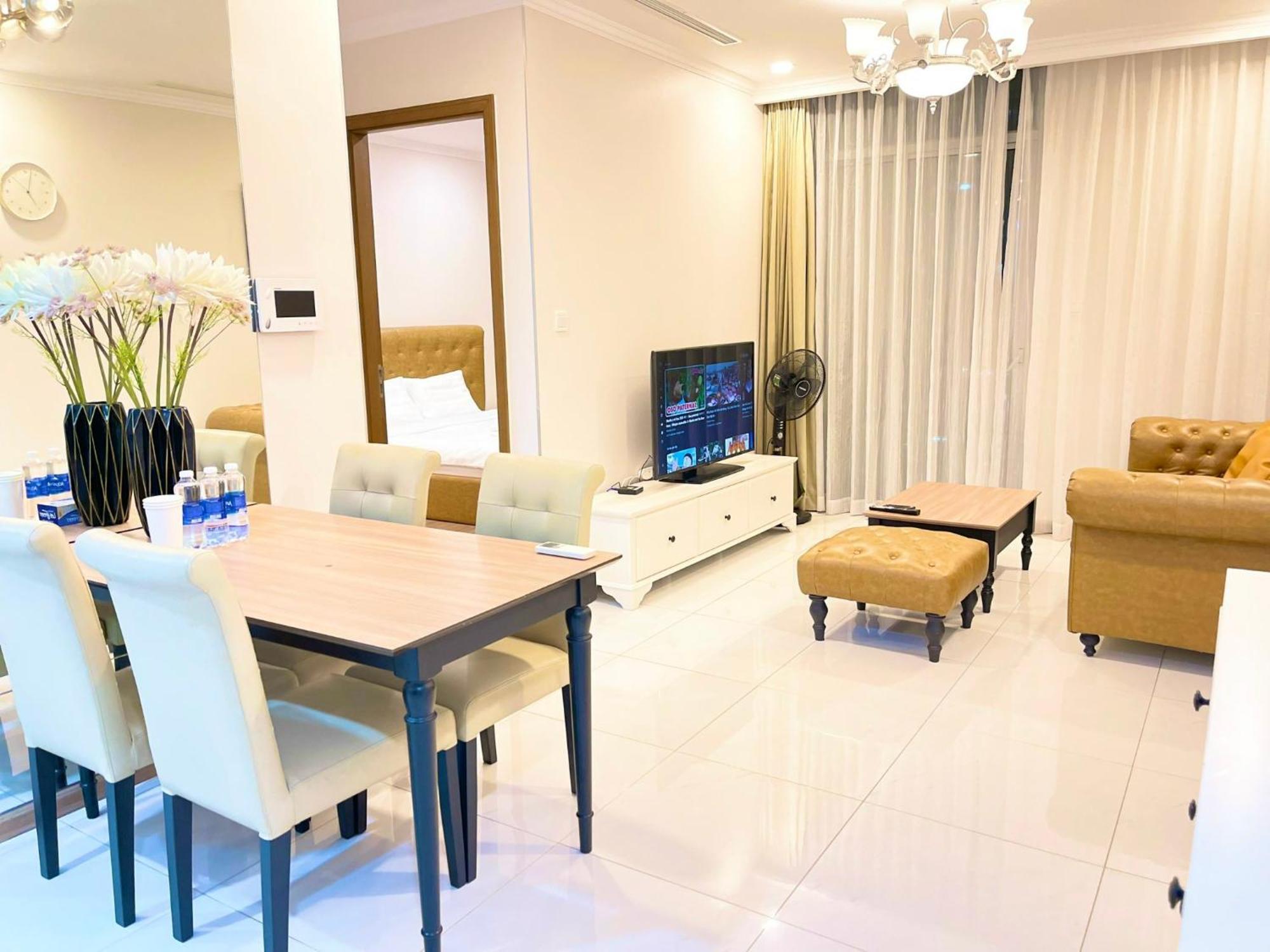 Vinhomes Lux *