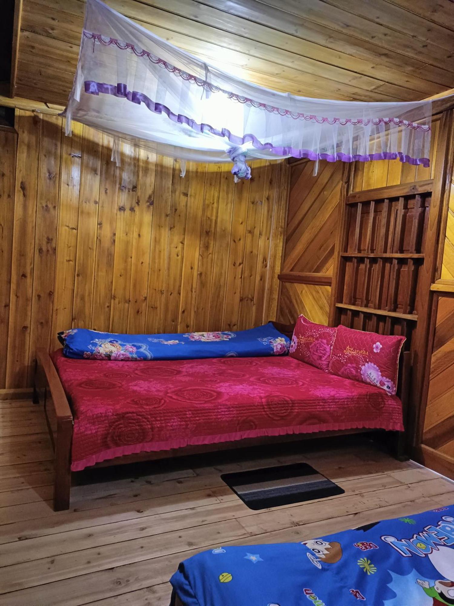Ma Si H'mong Ta Phin Apartment