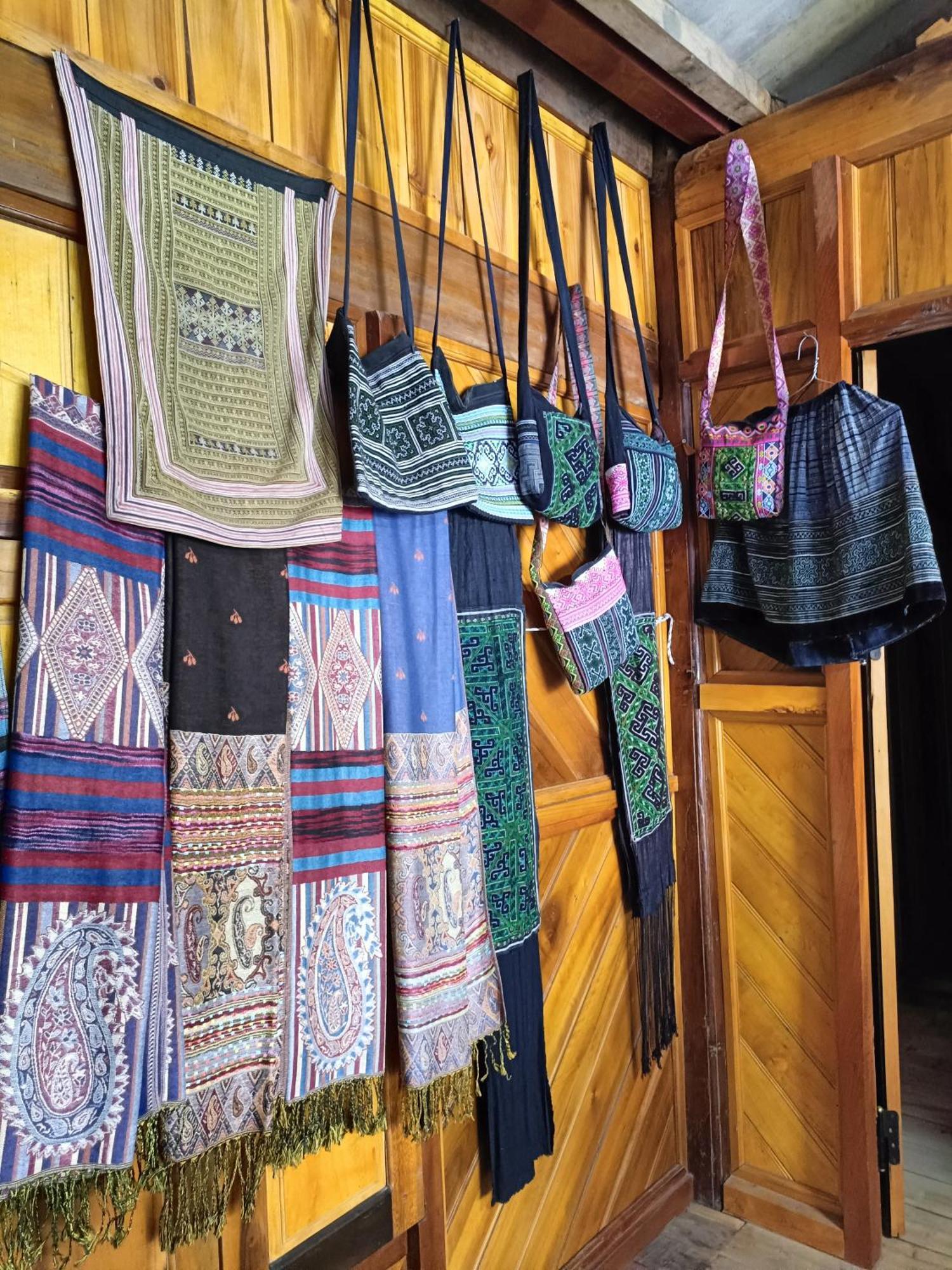 Ma Si H'mong Ta Phin Apartment Sapa