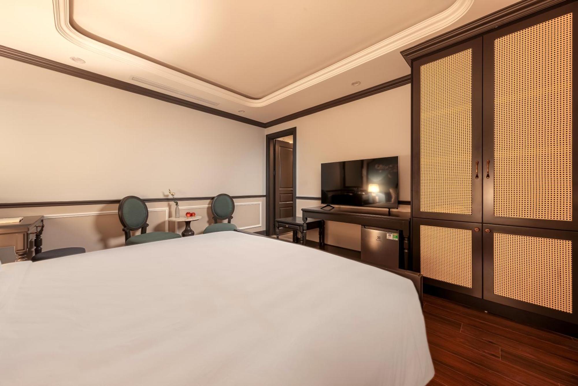 Soleil Hotel