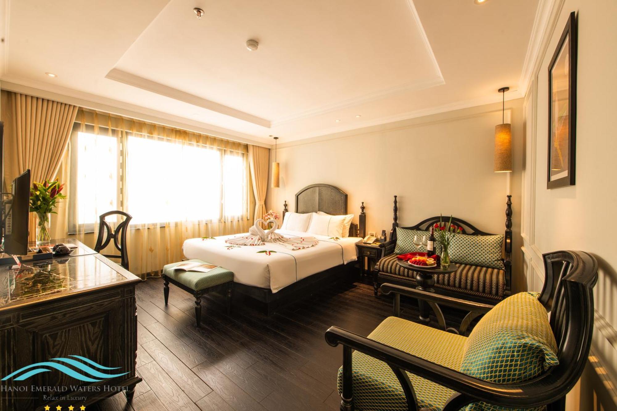 Emerald Waters Valley Hotel 4*