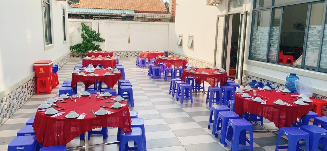 Hoang My - 12 Phong Ngu - Free Bida Karaoke Thang Villa Vung Tau