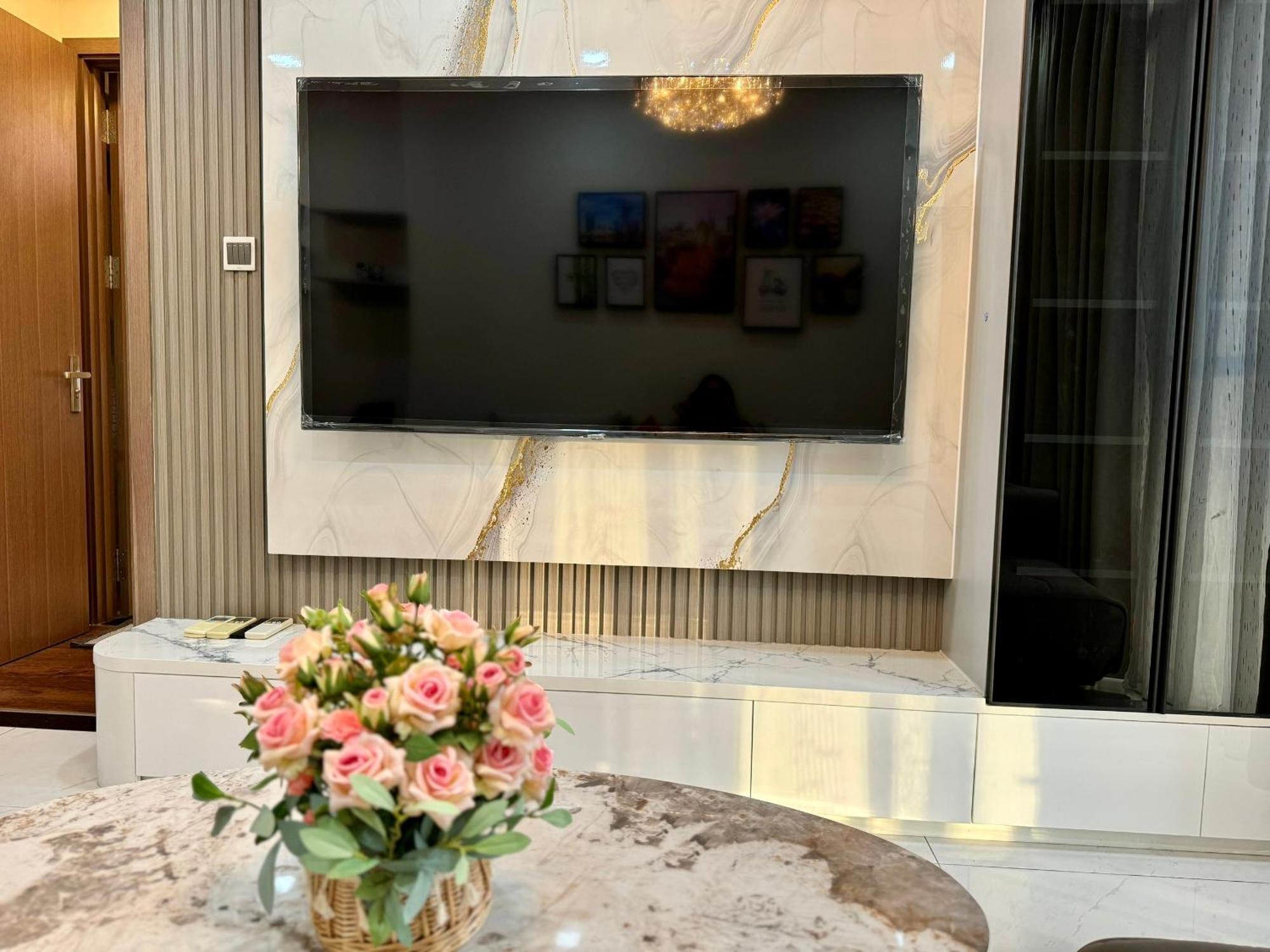 Apartment Vinhomes Lux Ho Chi Minh City