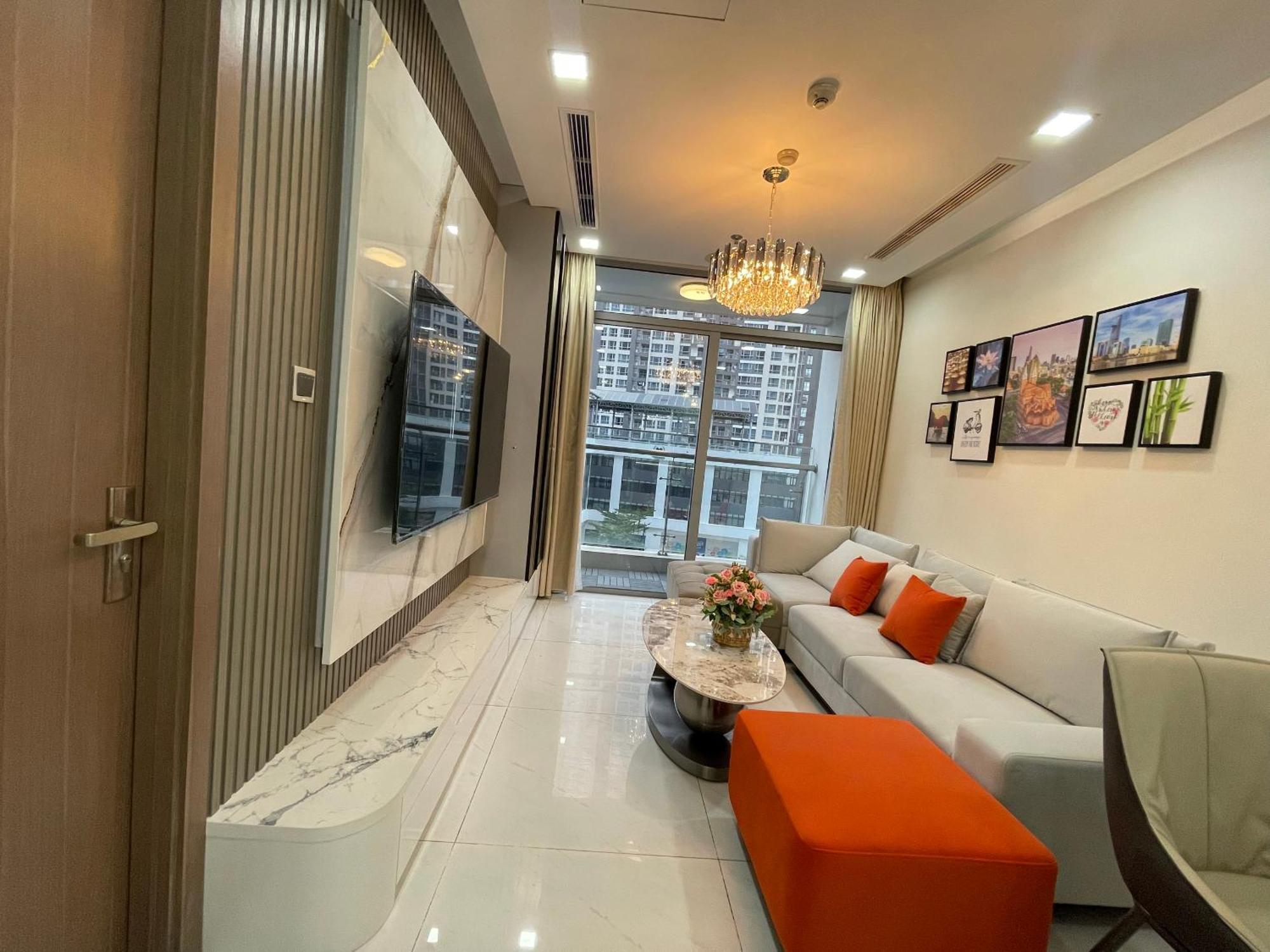 Apartment Vinhomes Lux