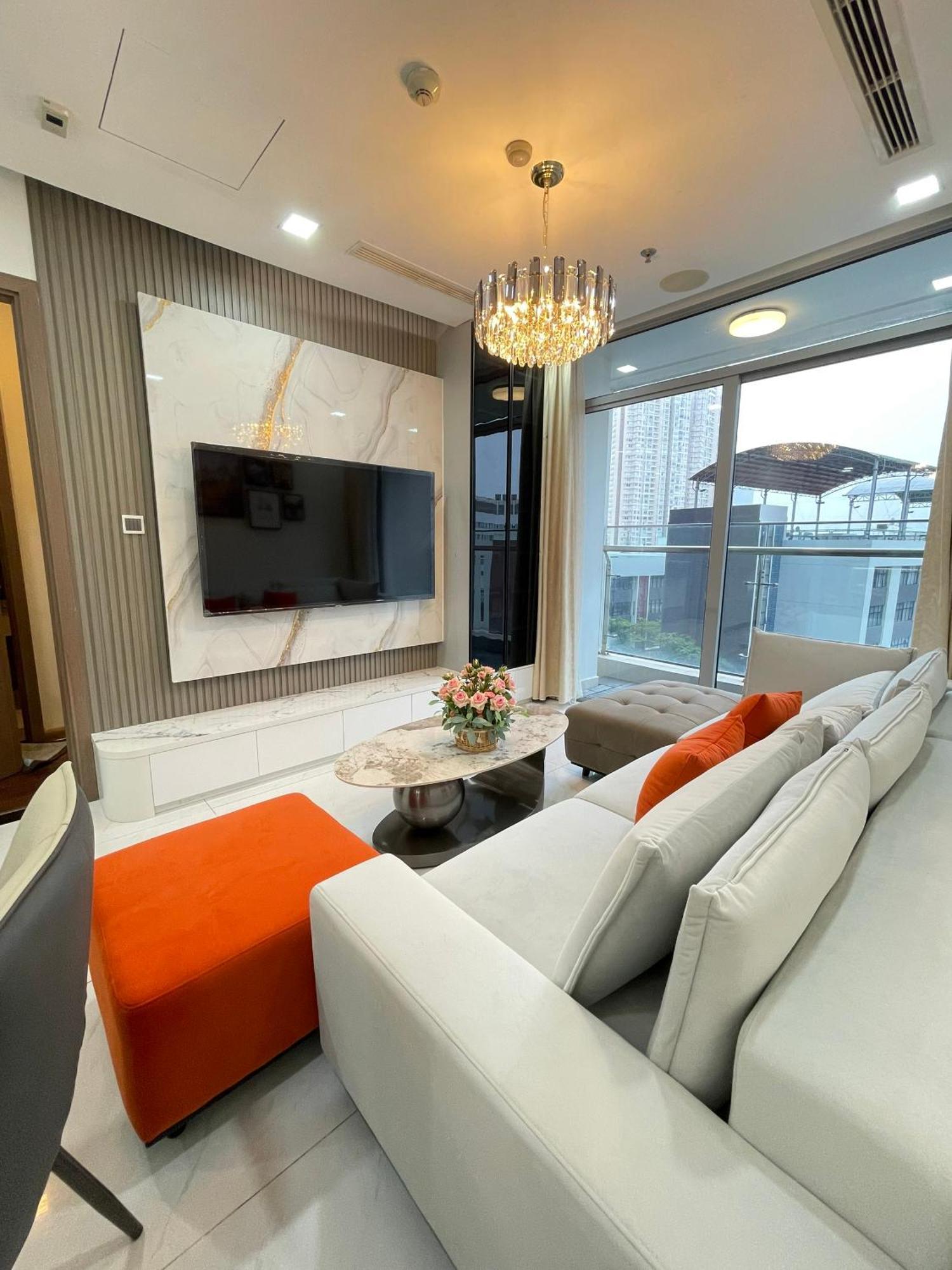 Vinhomes Lux