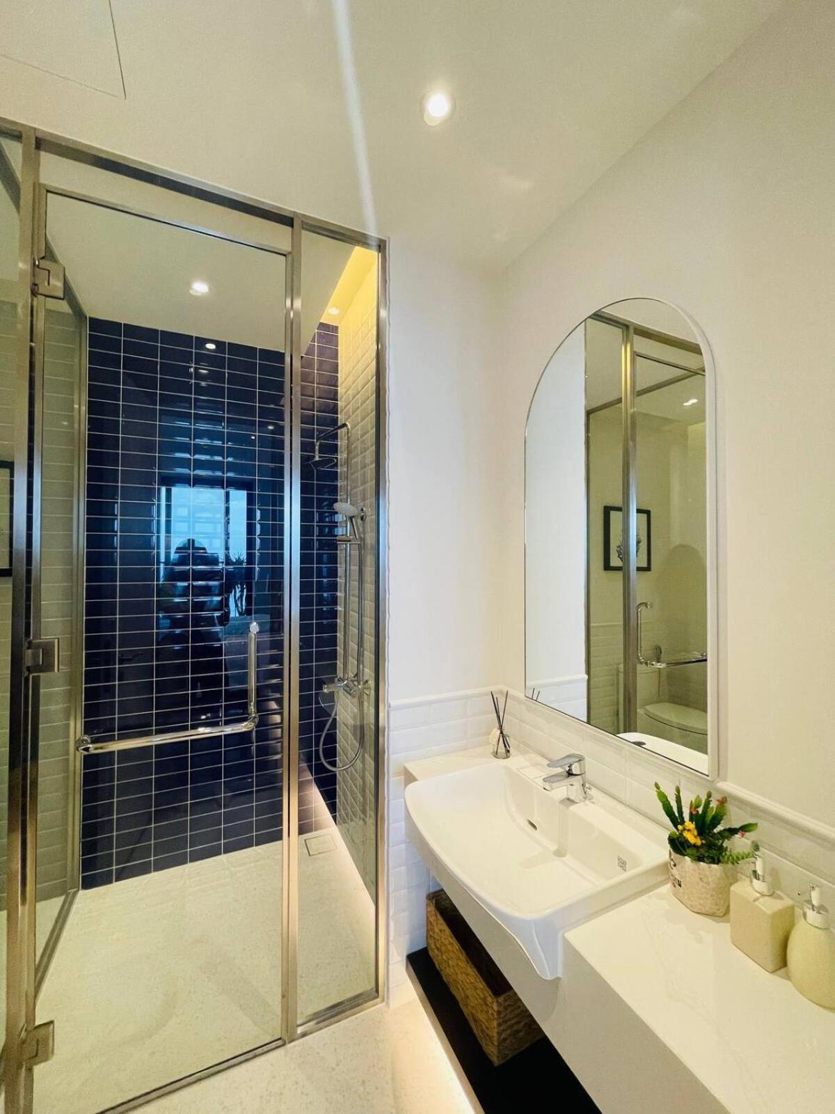 Apartment Rosie Hillside Seaview Phu Quoc Apartment