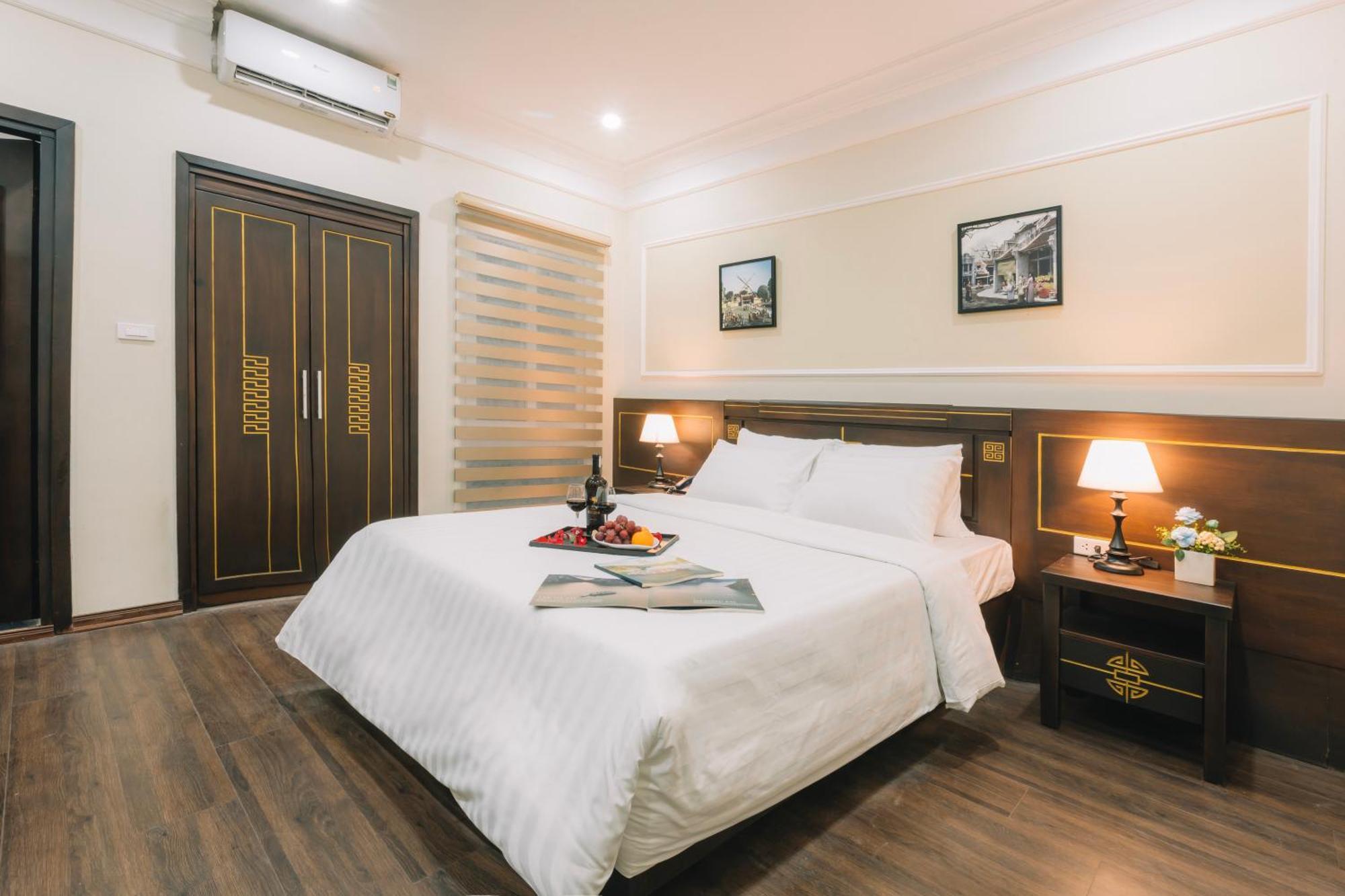 Hanoi Lake View Hotel & Spa