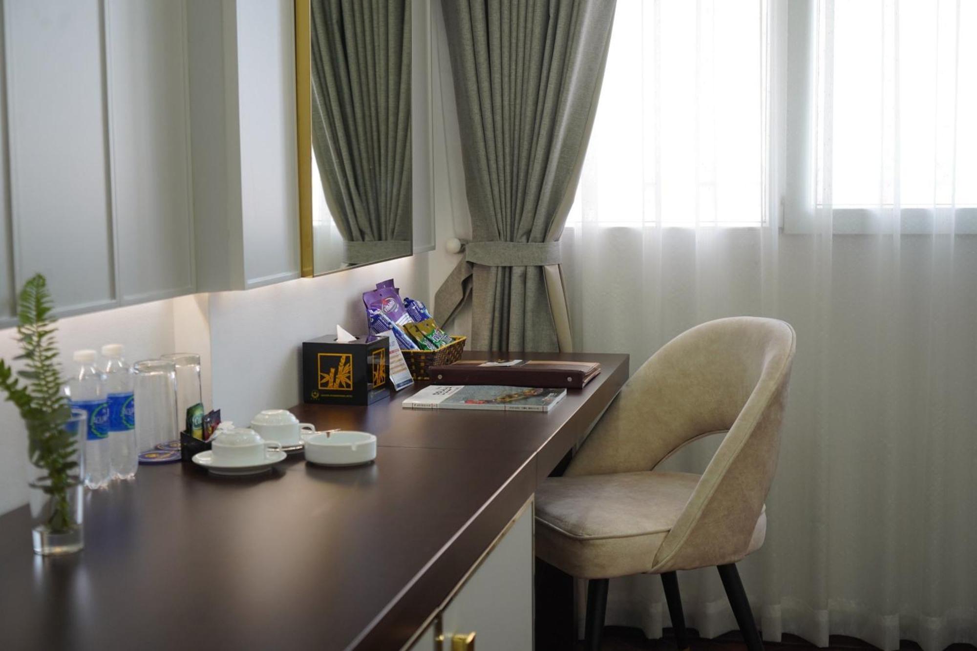 Bao Son International Hotel 4*