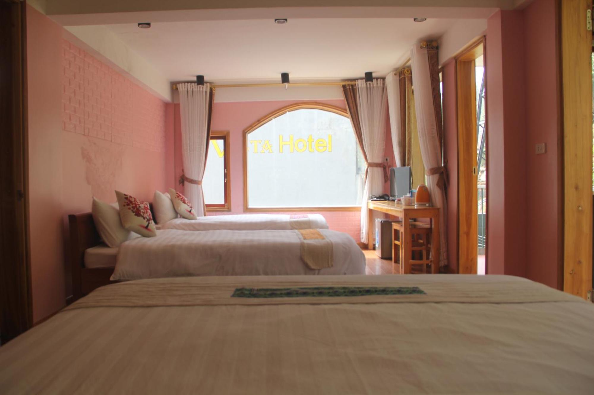 Hotel Scenery 2*