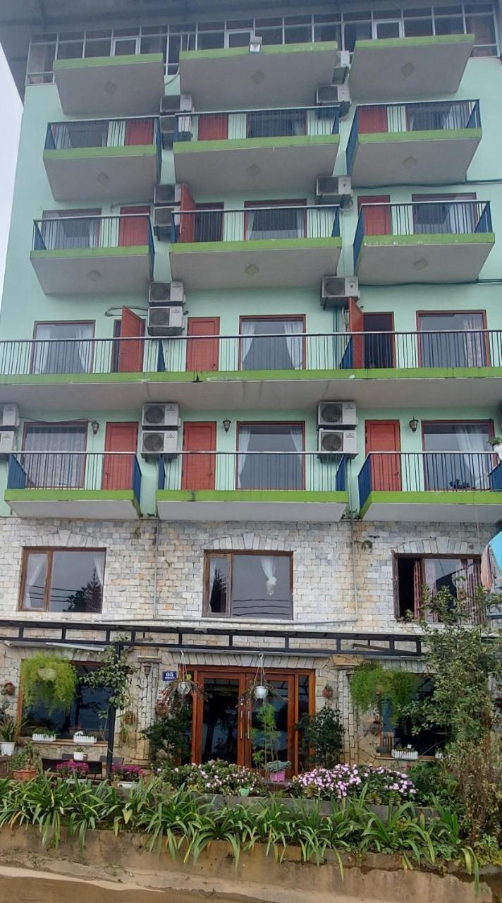 Scenery Hotel