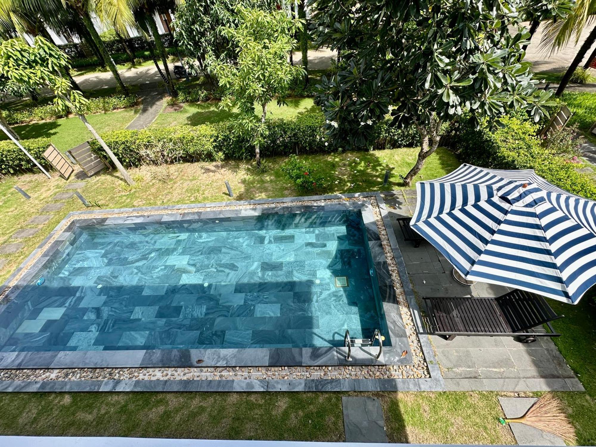 Villa West Private Swimming Pool *