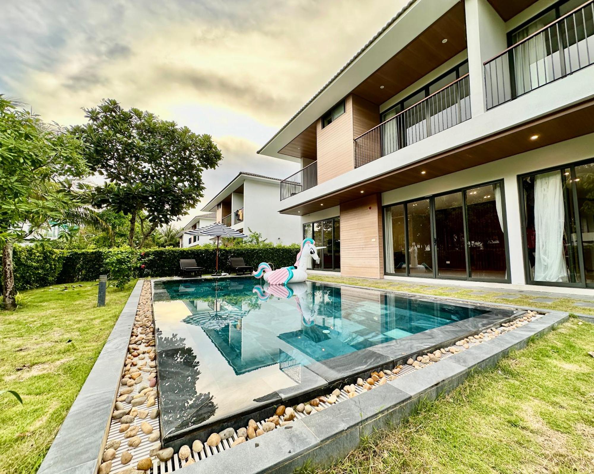 West Private Swimming Pool Phú Quốc