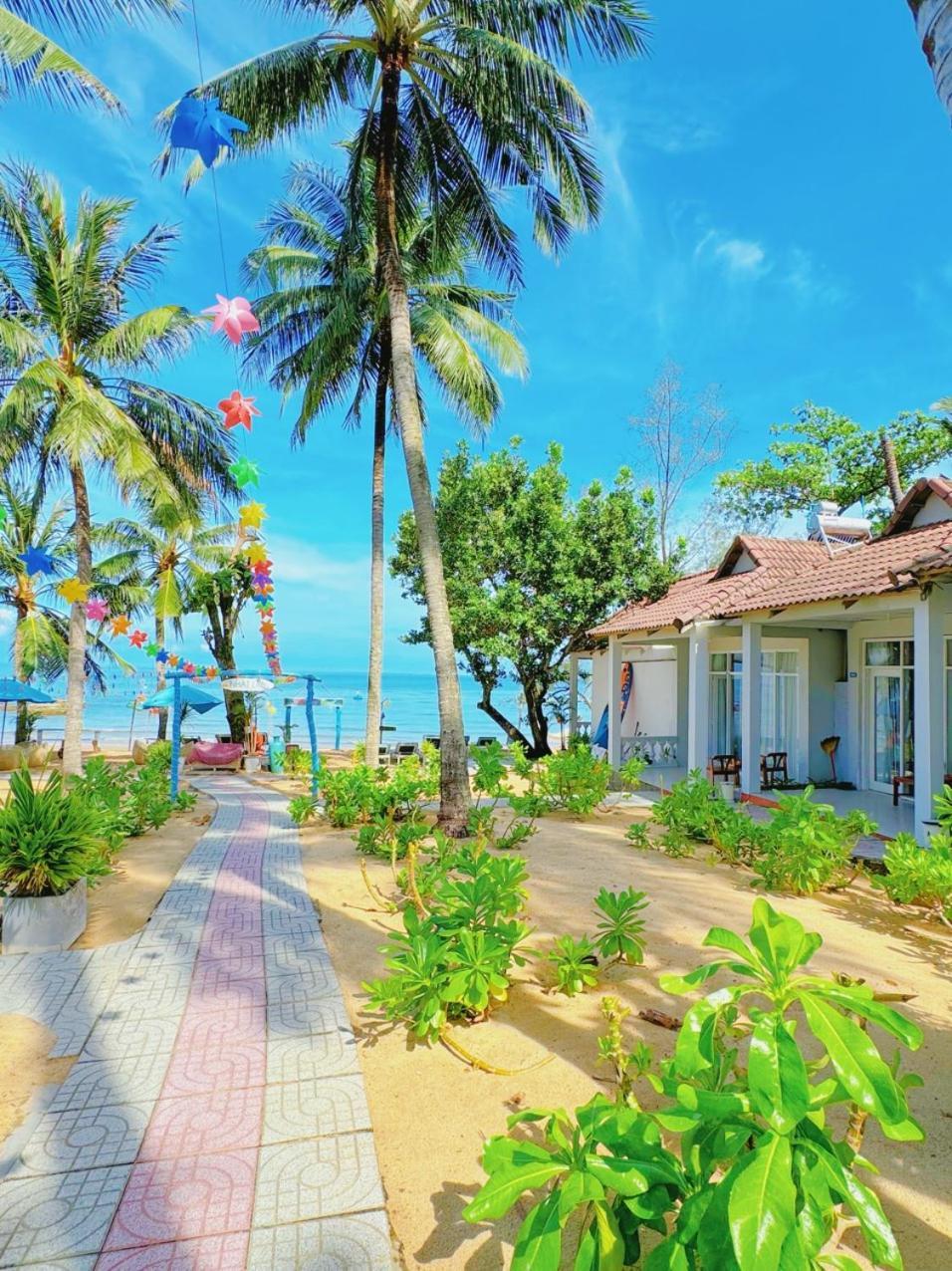 Nhat Lan Resort 2*