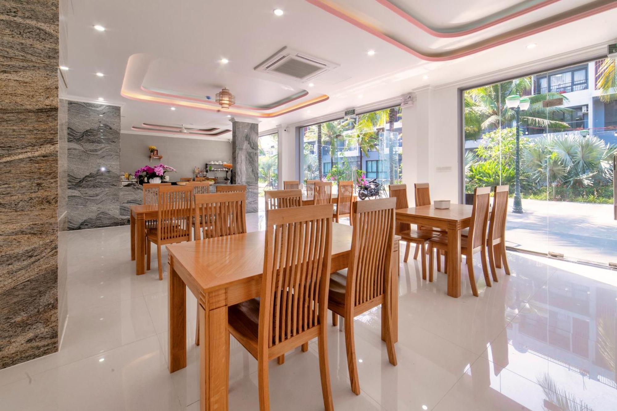 Hana Sonasea Night Market 3* Phu Quoc