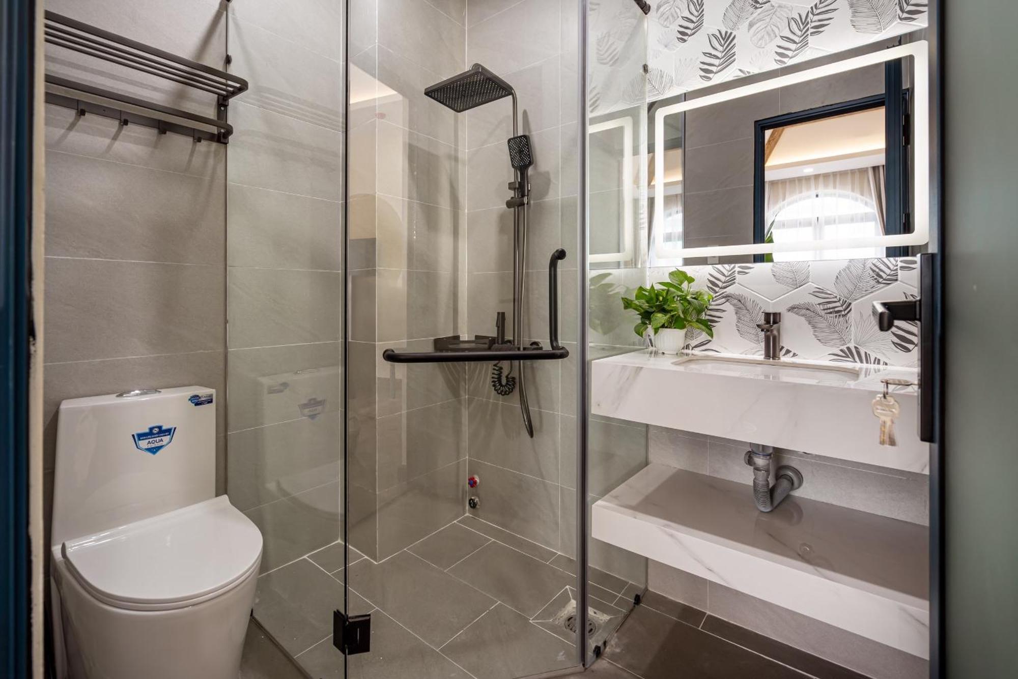 Khách sạn Jan Saigon Oasis *