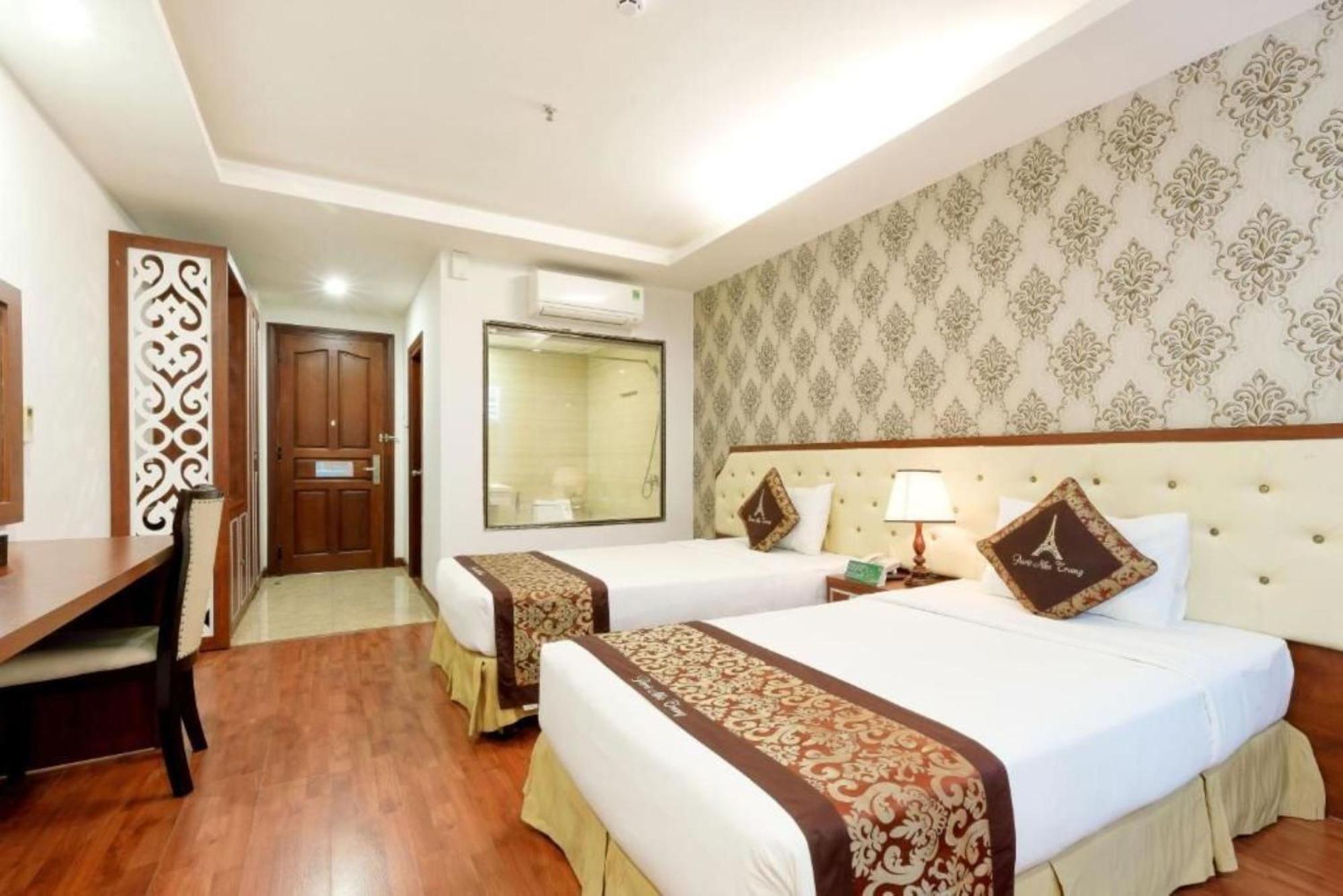 Paris Luxury & 4*