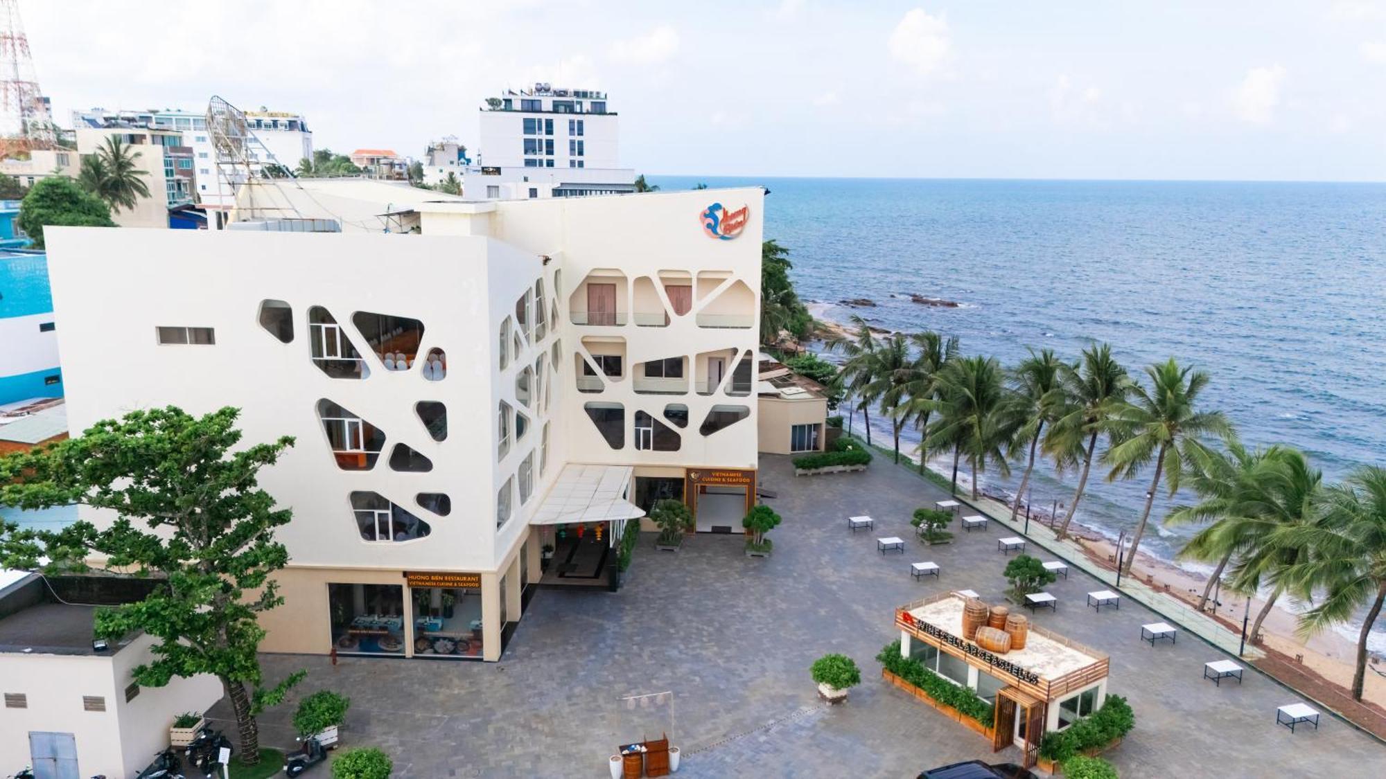 Seashells & Hotel 5*