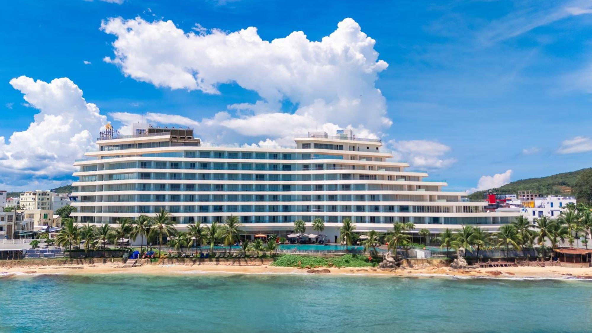 Seashells & Hotel