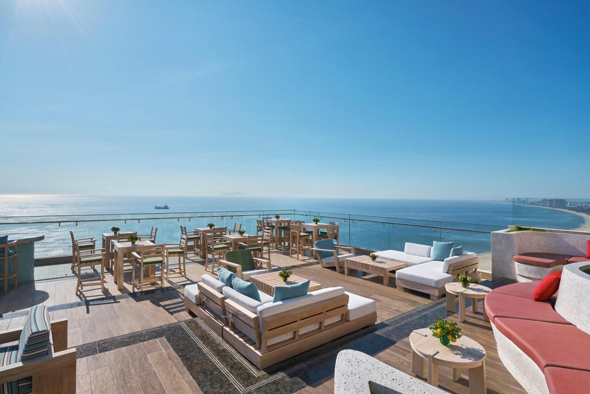 Khách sạn Voco Ma Belle Danang, Thuộc Tập đoàn Ihg