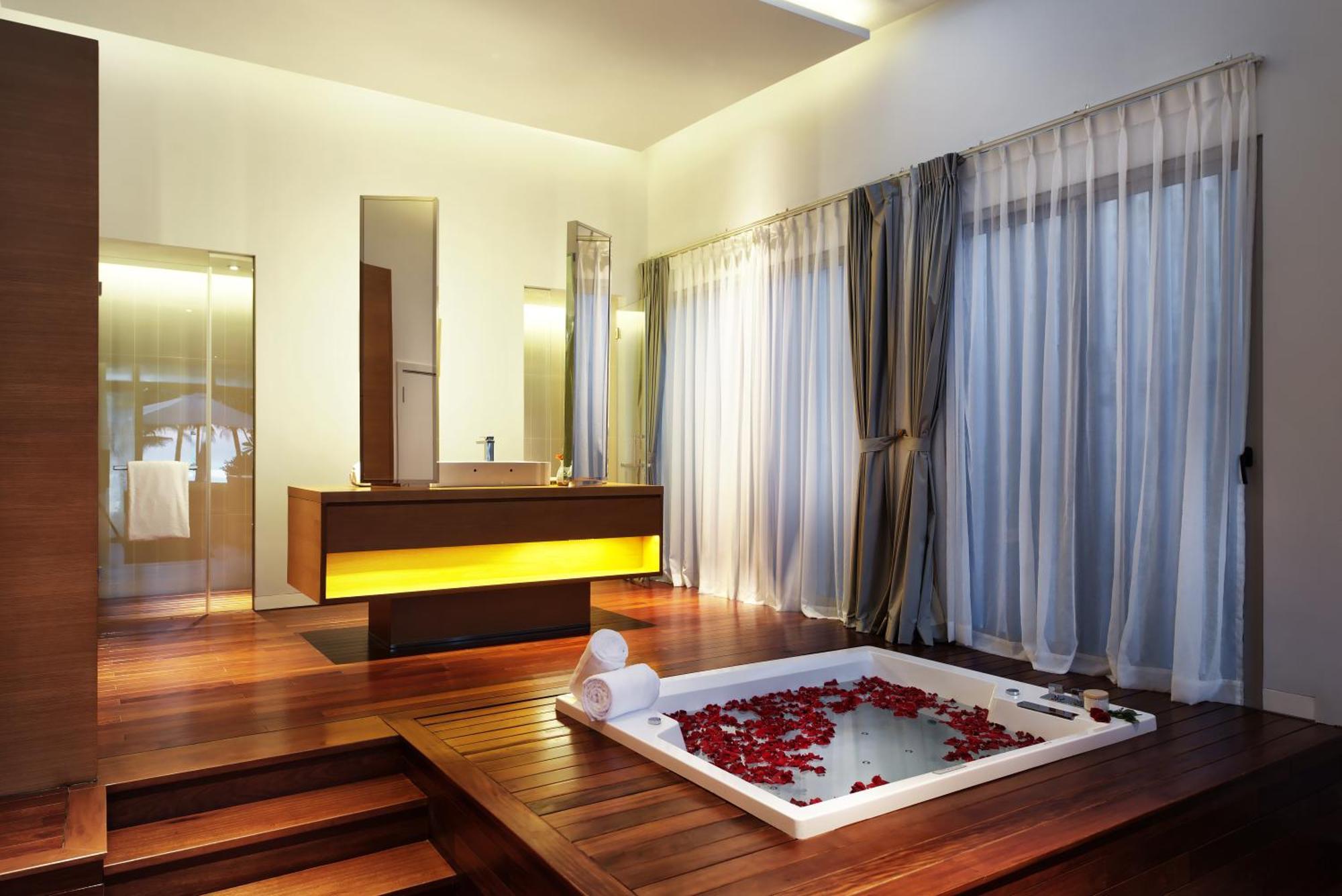 Naman Retreat Resort Da Nang