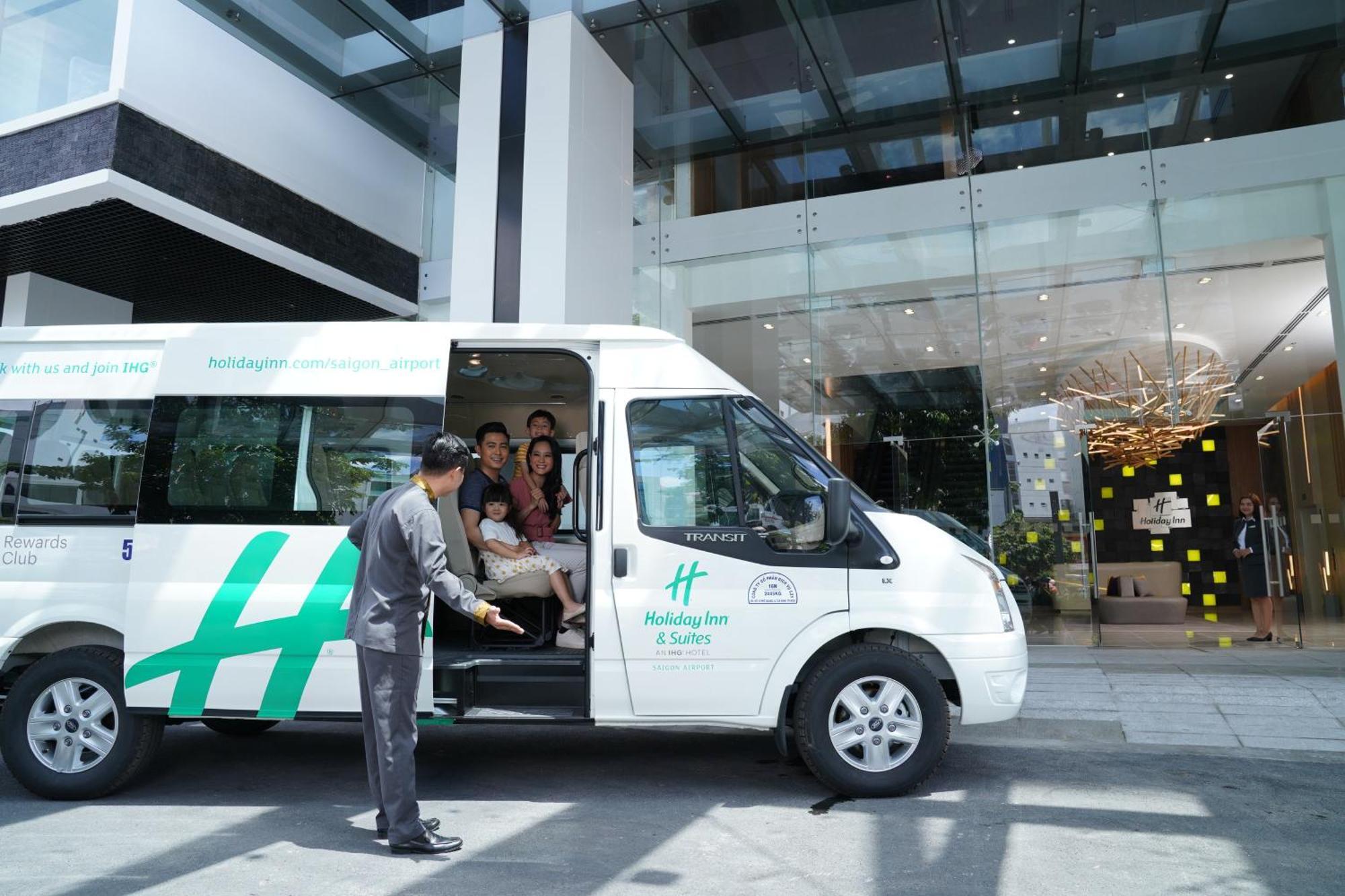 Hotel & Saigon Airport By Ihg 5*