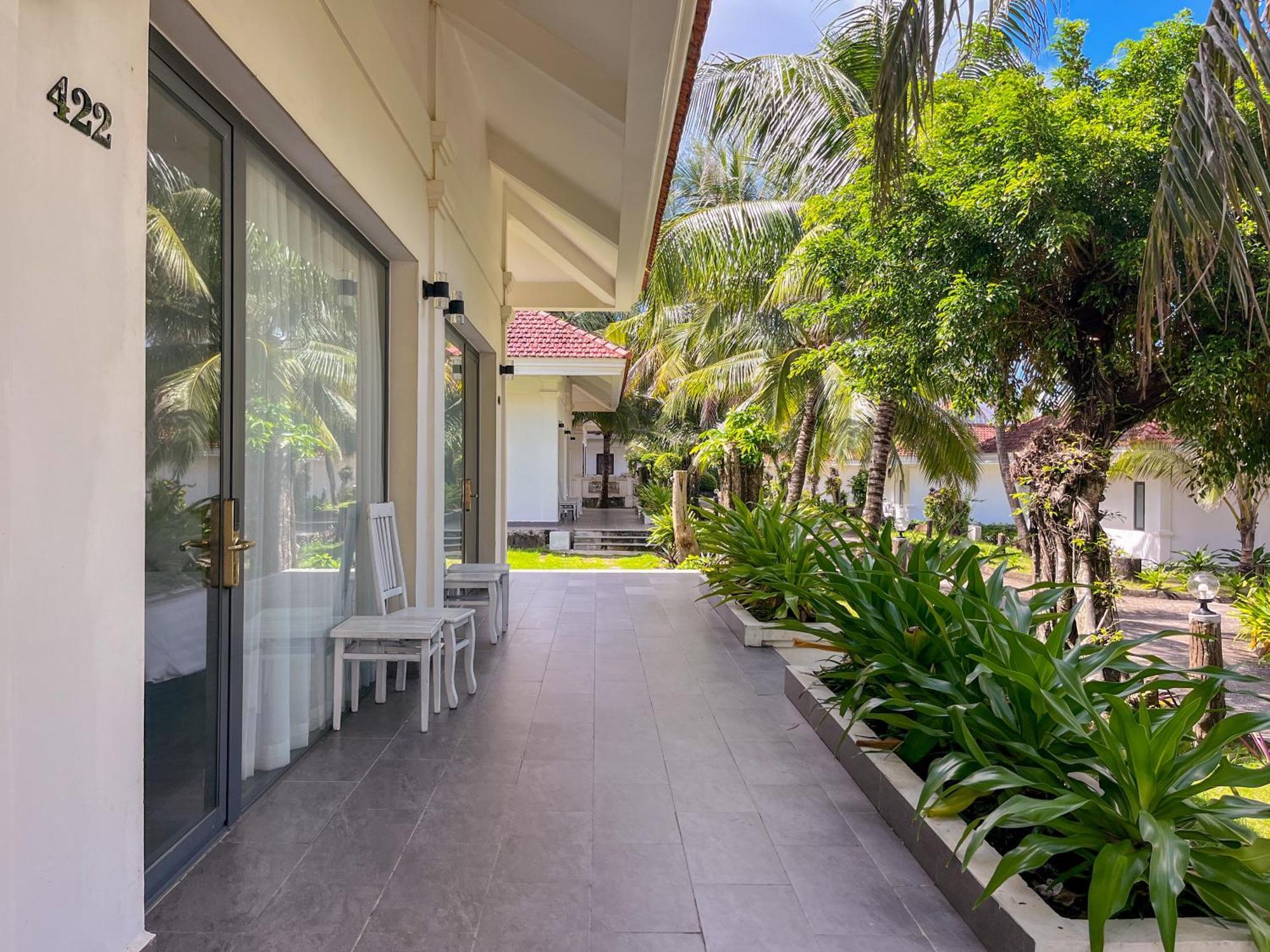 Hawaii Hotel 3*