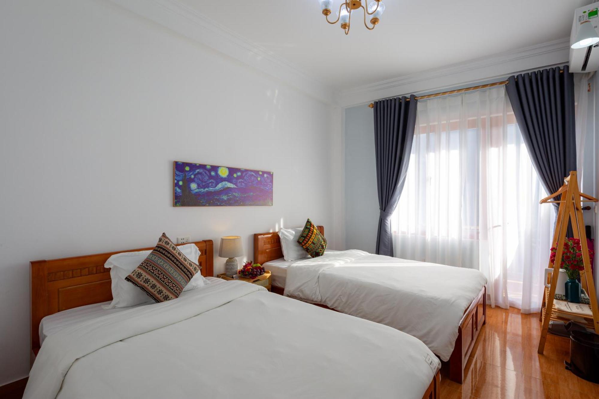 Hotel Moc Center *