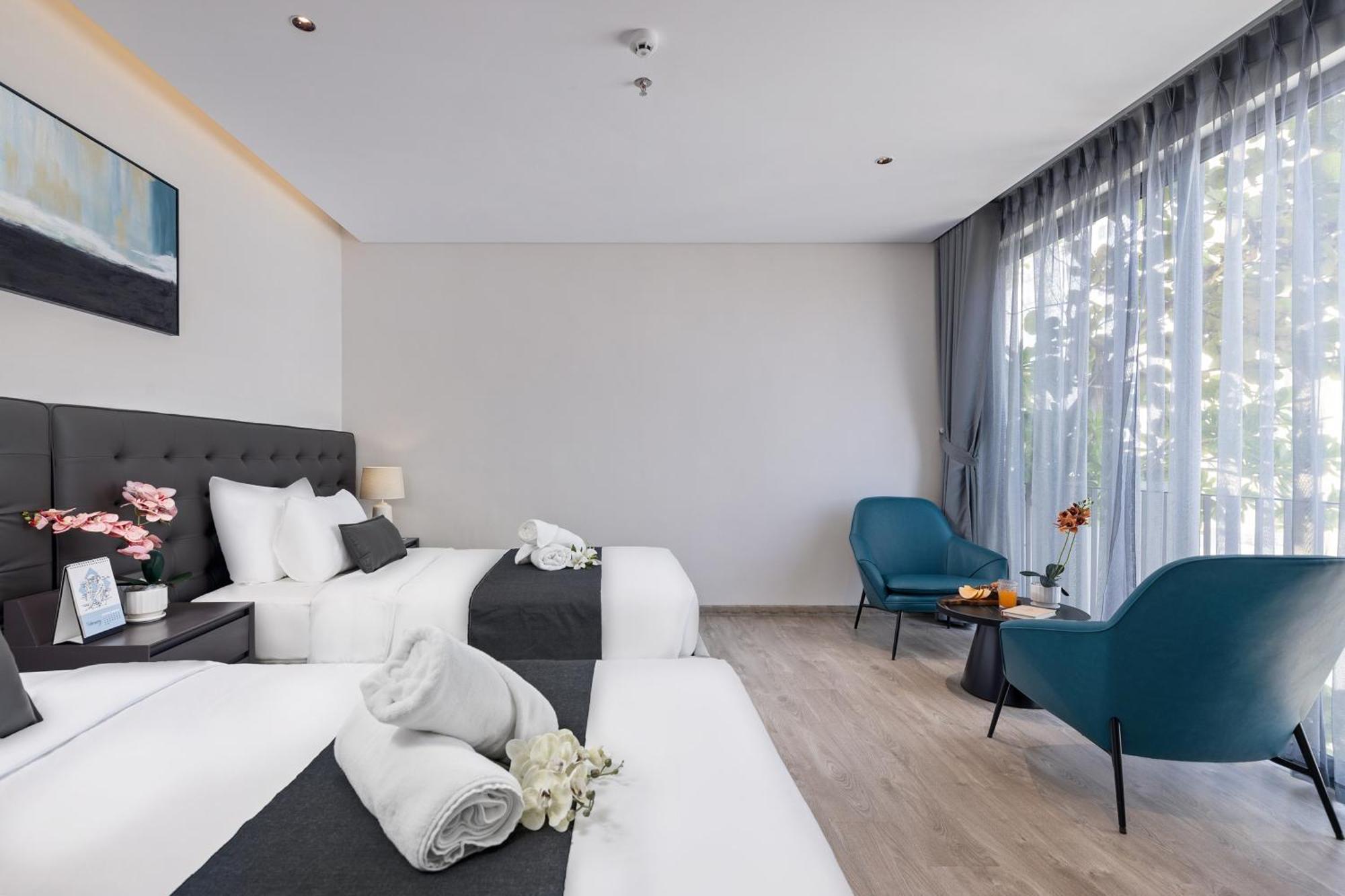 Jbay Beachfront Boutique Hotel 4*
