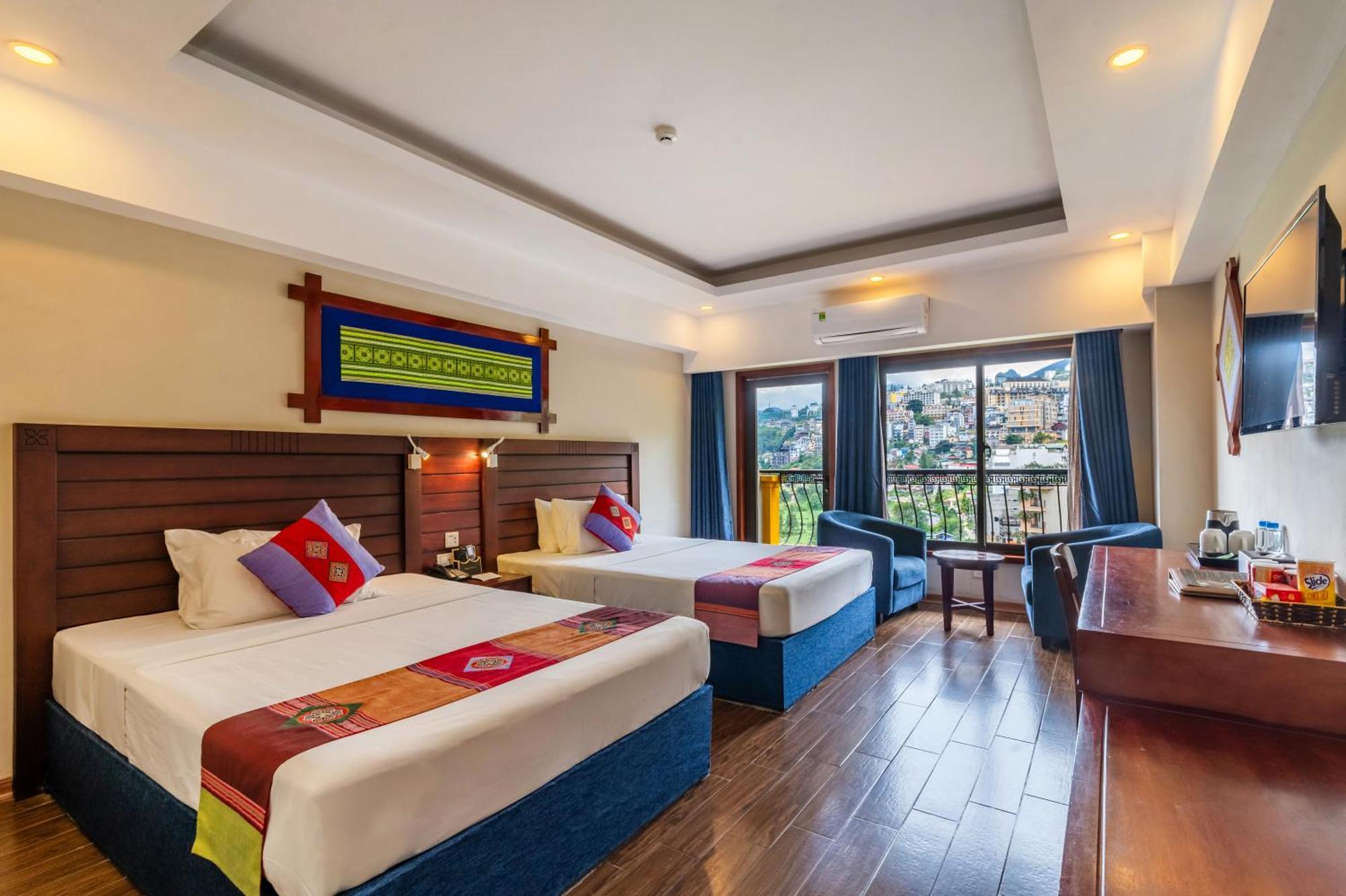 Charm Hotel